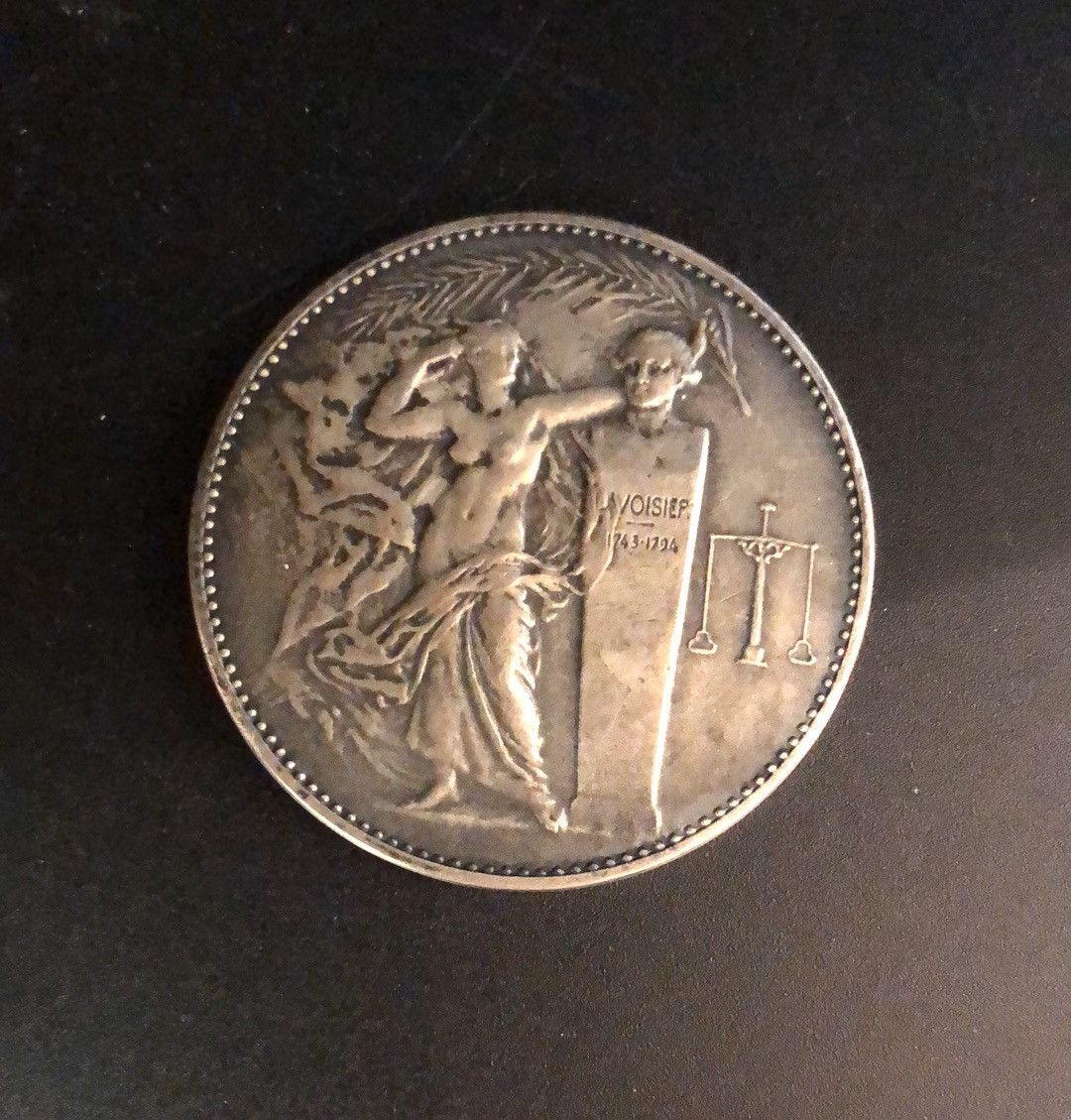 第十三场新艺术麦朵尔 化学工业工会