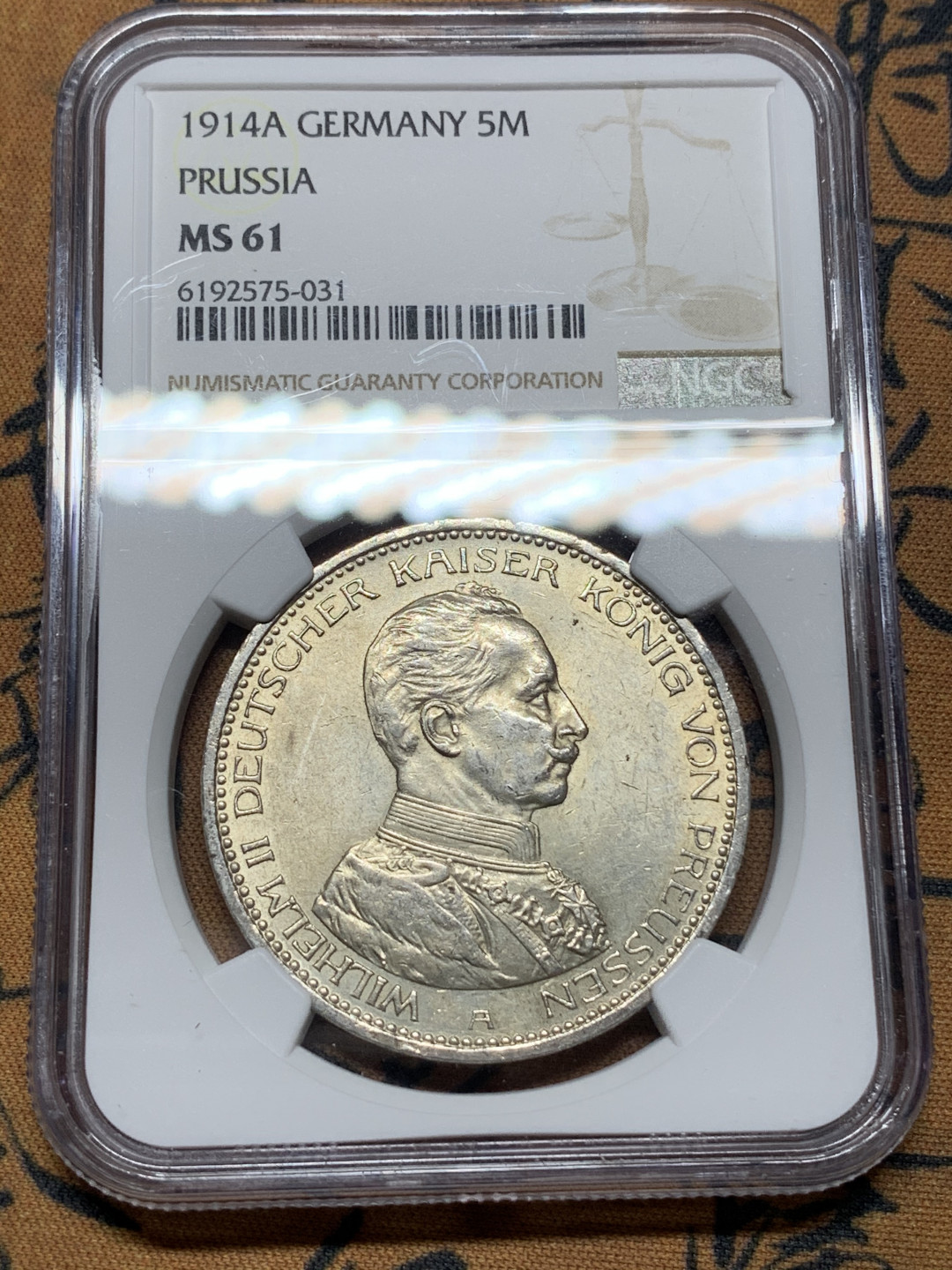 《竞宝斋》钱币微拍-第13场-本周日，周一2场连拍（全场顺丰包邮） NGC-MS61 德国普鲁士 1914-A年 军装版 5马克 银币 原光好品