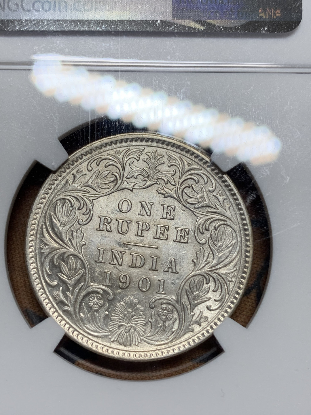 《竞宝斋》钱币微拍-第13场-本周日，周一2场连拍（全场顺丰包邮） NGC-MS61 英属印度 1901年 1卢比银币 加尔各答厂出品 印度女皇维多利亚，低估品种值得纳入