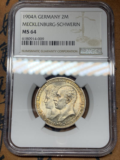 《竞宝斋》钱币微拍-第13场-本周日，周一2场连拍（全场顺丰包邮） - NGC-MS64 德国梅克伦堡 1904-A年 2马克 银币 金色包浆 顶级分数