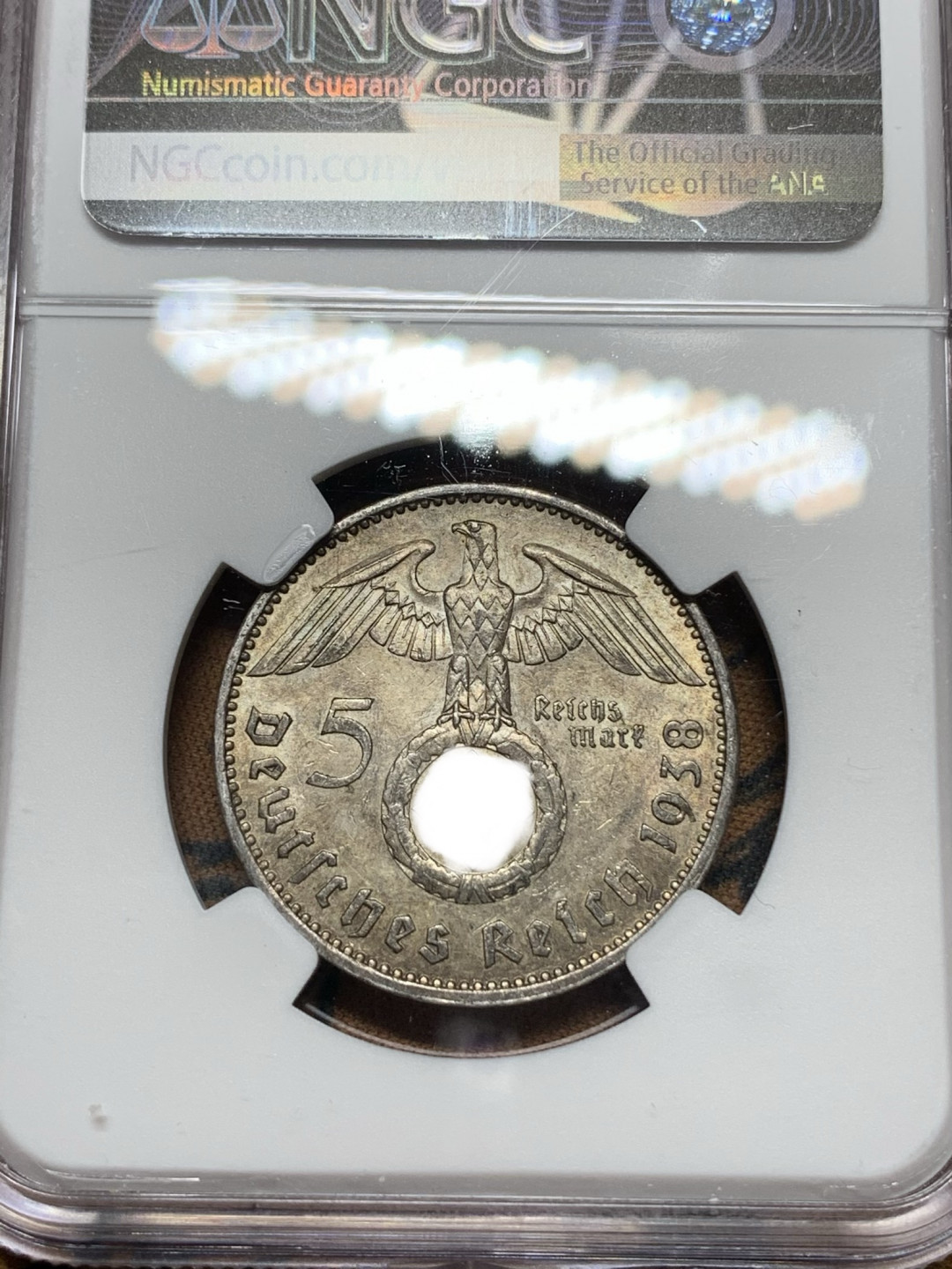 《竞宝斋》钱币微拍-第13场-本周日，周一2场连拍（全场顺丰包邮） NGC-AU58 德国 1938-A年 兴登堡5马克 银币 原味带光