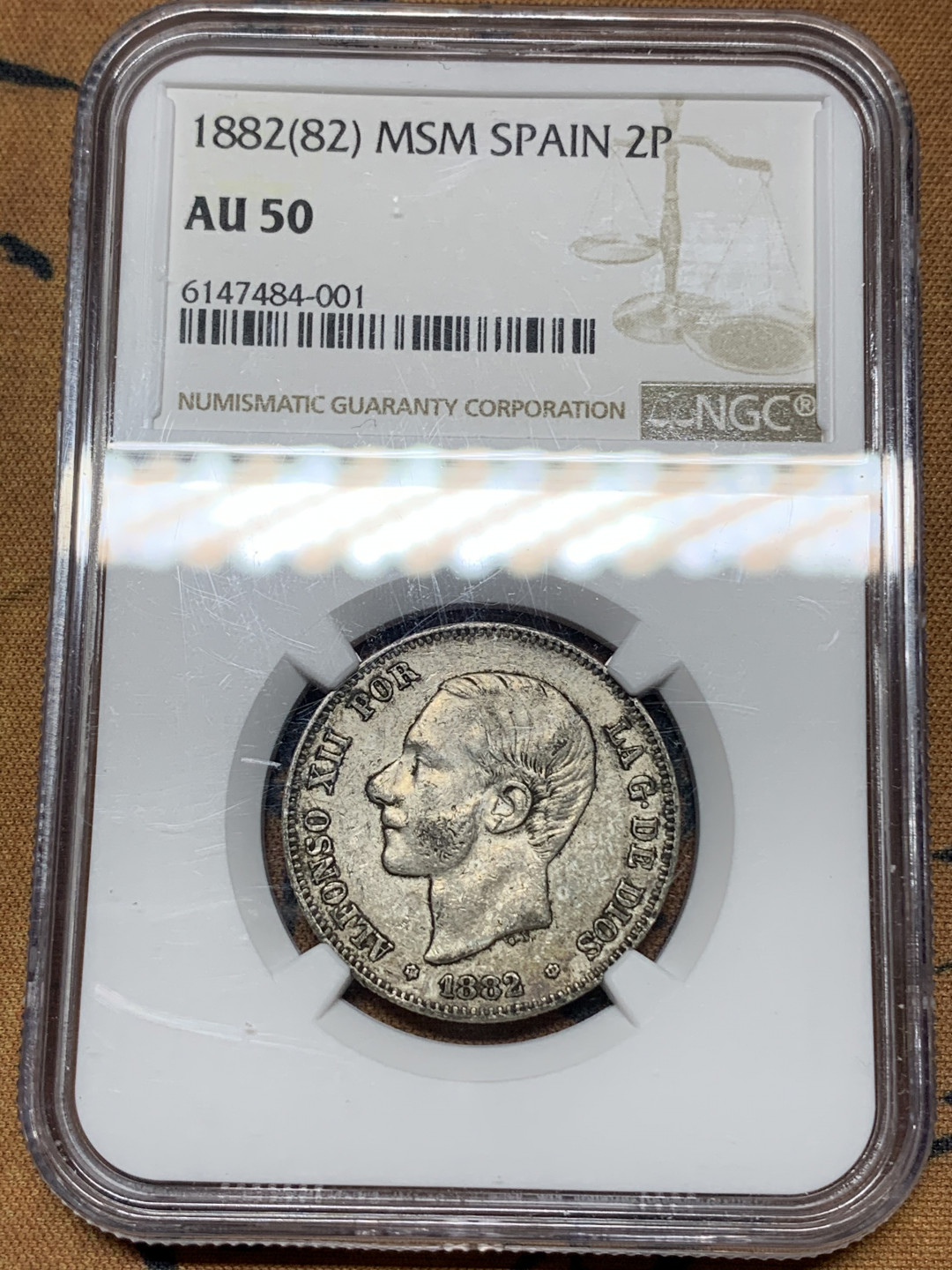 《竞宝斋》钱币微拍-第13场-本周日，周一2场连拍（全场顺丰包邮） NGC-AU50 西班牙 1882年 2比塞塔 小双柱 银币