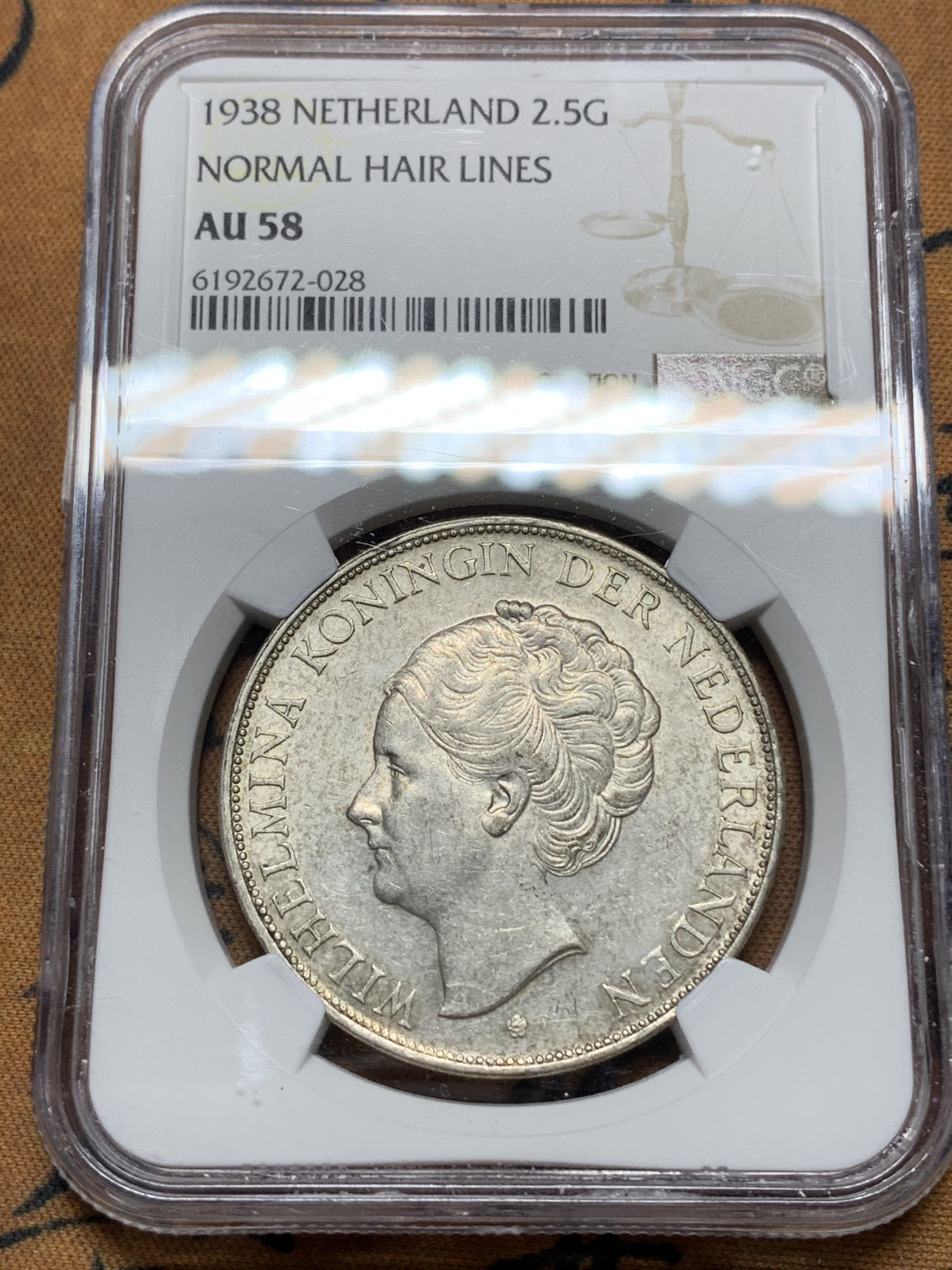 《竞宝斋》钱币微拍-第13场-本周日，周一2场连拍（全场顺丰包邮） NGC-AU58 荷兰 1938年 威廉米娜女王 2.5盾 银币 原味好品