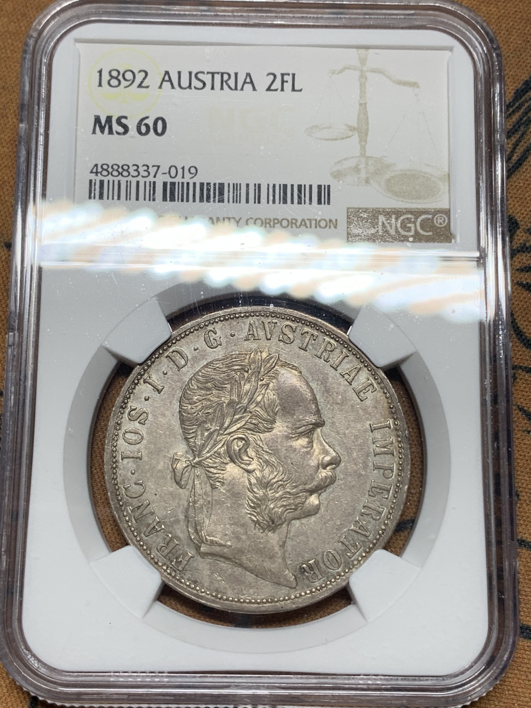 《竞宝斋》钱币微拍-第13场-本周日，周一2场连拍（全场顺丰包邮） NGC-MS60 1892奥匈帝国2弗洛林大银币，更多请看介绍