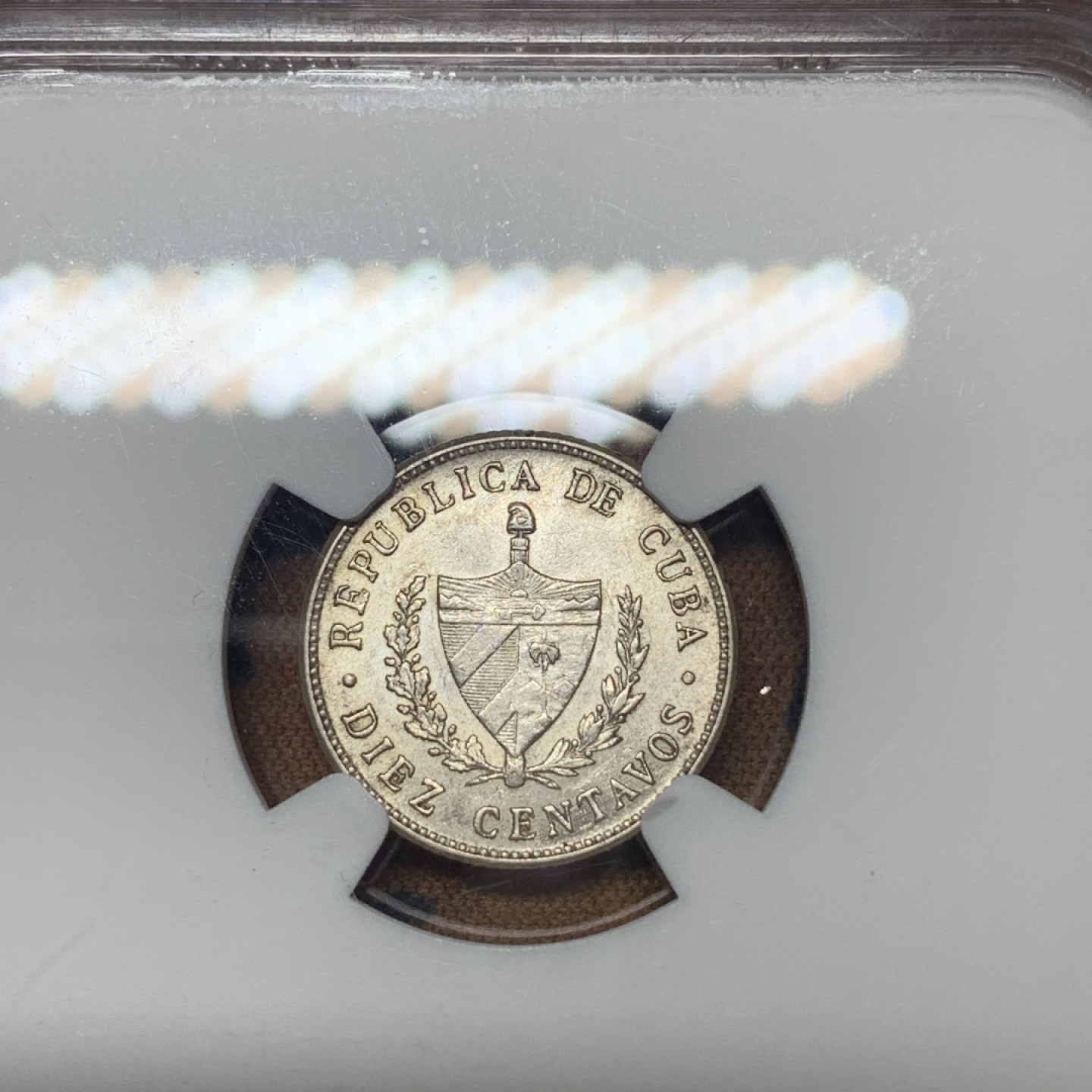 《竞宝斋》钱币微拍-第13场-本周日，周一2场连拍（全场顺丰包邮） NGC-AU58 古巴 1949年 五星版 10分 小银币 原光好品