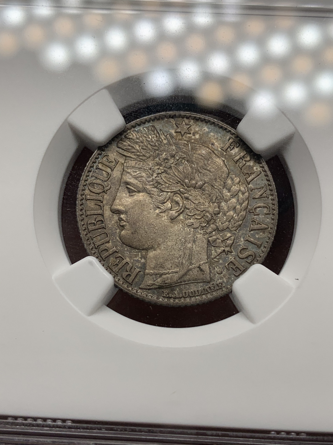 《竞宝斋》钱币微拍-第14场-本周日，周一2场连拍（全场顺丰包邮） NGC-UNC  法国 1872年A 谷物1法郎，对光好彩