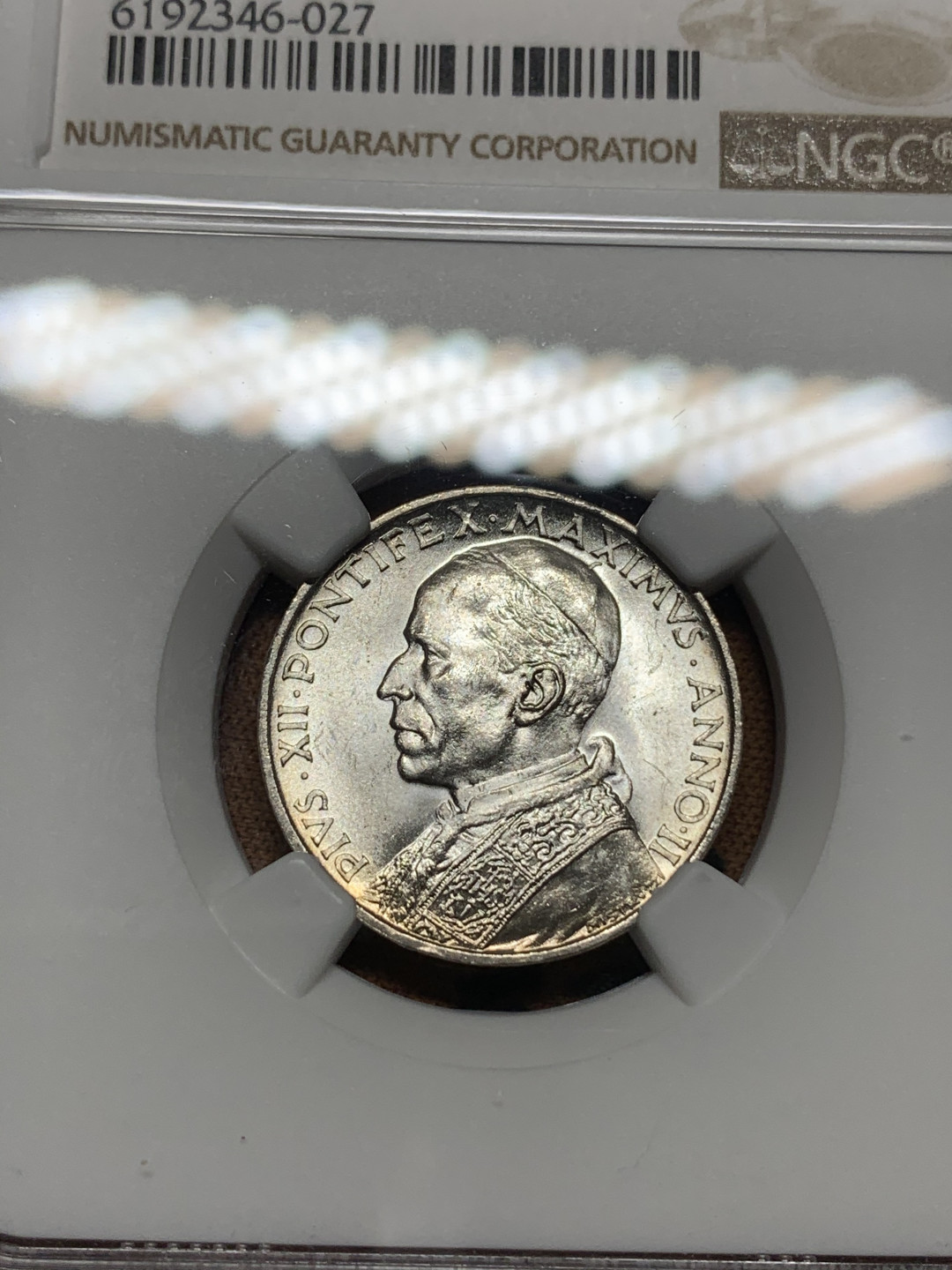 《竞宝斋》钱币微拍-第14场-本周日，周一2场连拍（全场顺丰包邮） NGC-MS63 梵蒂冈 1940年 教皇和小船 5里拉 银币 原光好品