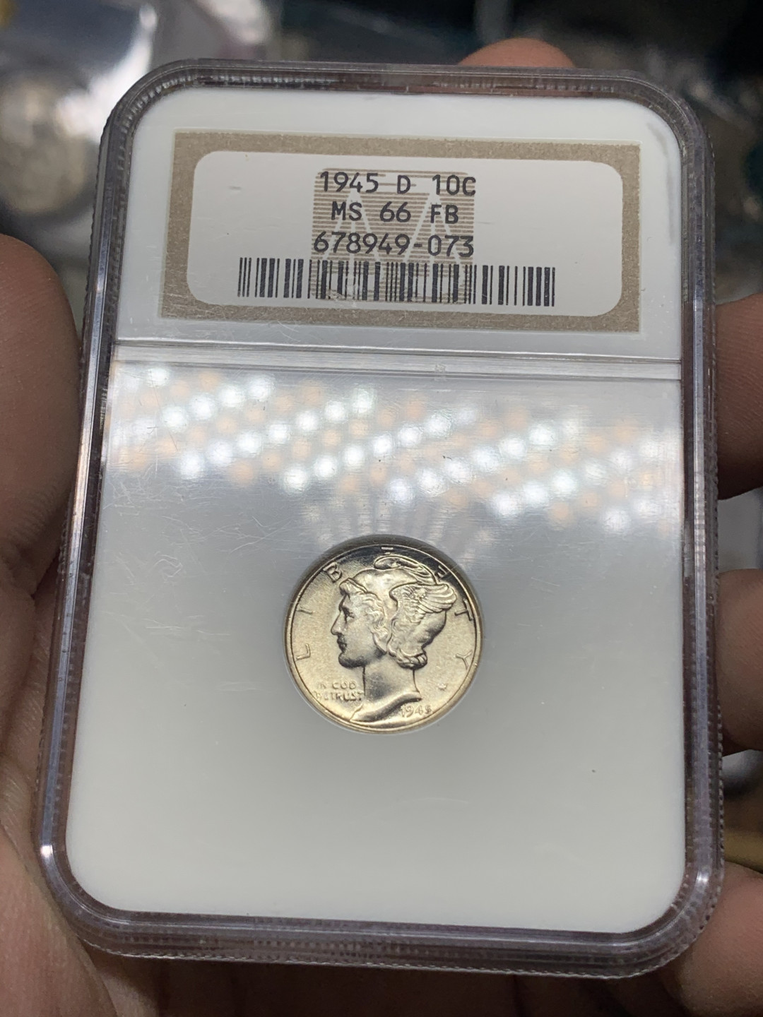 《竞宝斋》钱币微拍-第14场-本周日，周一2场连拍（全场顺丰包邮） NGC-MS66 美国 1945年 小飞侠 银币 FB=FULL BANDS，相对量少