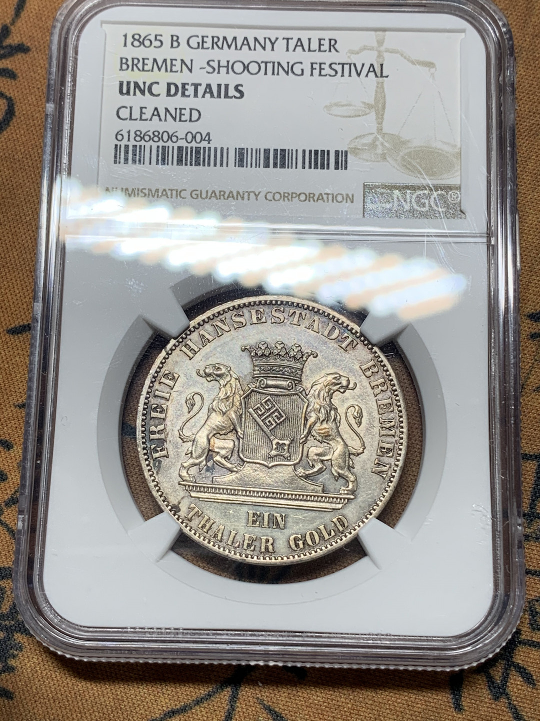 《竞宝斋》钱币微拍-第14场-本周日，周一2场连拍（全场顺丰包邮） NGC-UNC 德国1865年 不莱梅射击节1泰勒银币 有包浆 上分太难