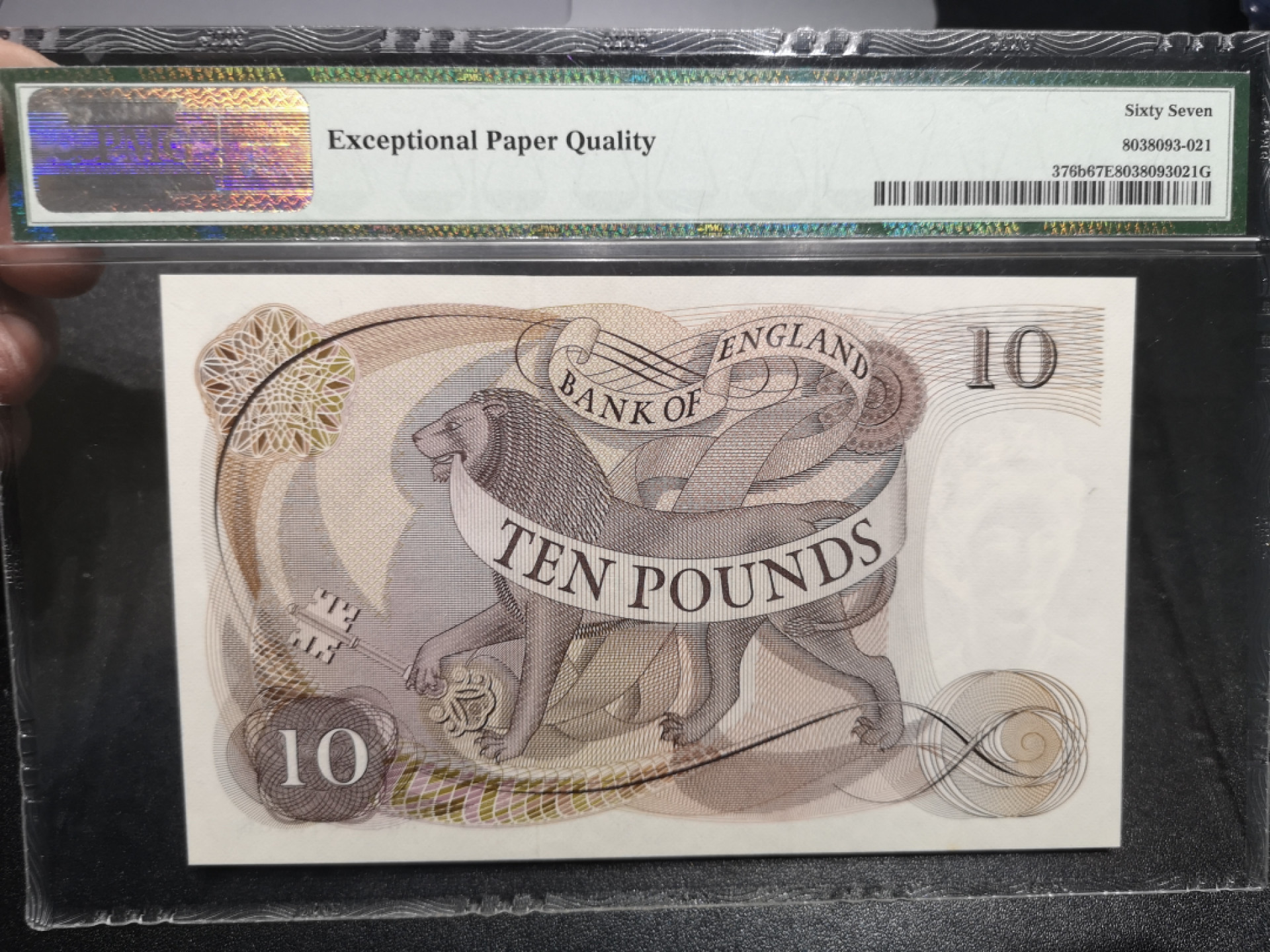 《外钞收藏家》第一百四十六期拍卖-超百件大拍场（本期106件） 英国C序列10镑 PMG67