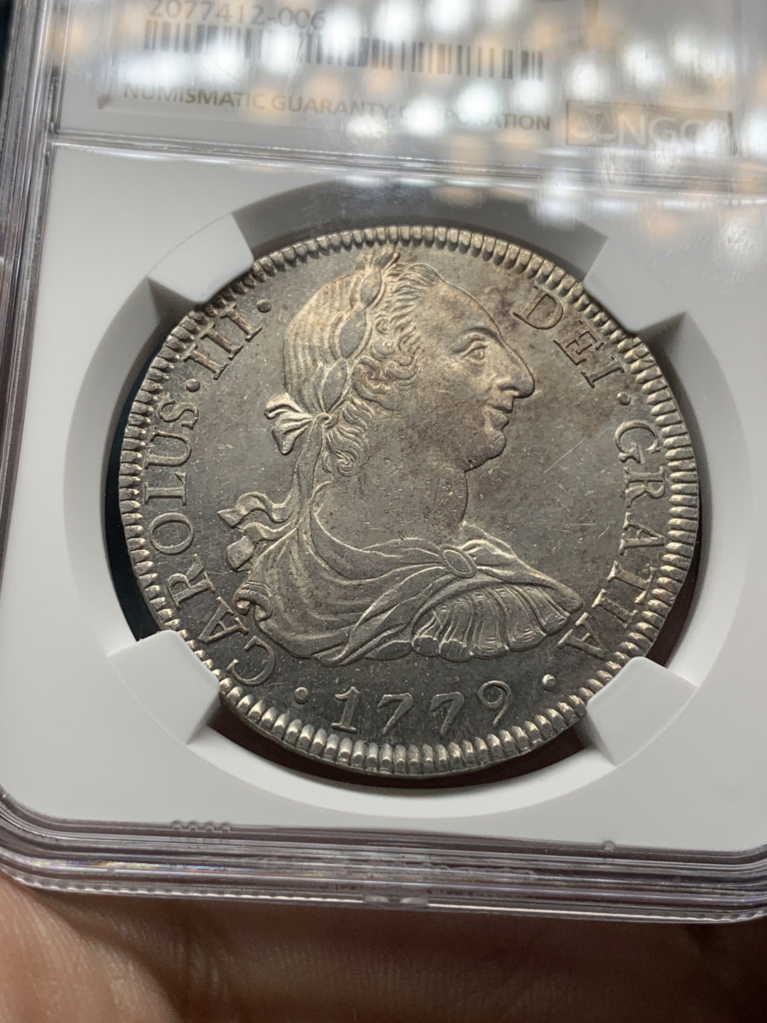 《竞宝斋》钱币微拍-第14场-本周日，周一2场连拍（全场顺丰包邮） NGC-MS62 墨西哥 1779 8 里亚尔  人像双柱卡三 超级稀缺品相  同品相ha刚刚成交4320刀