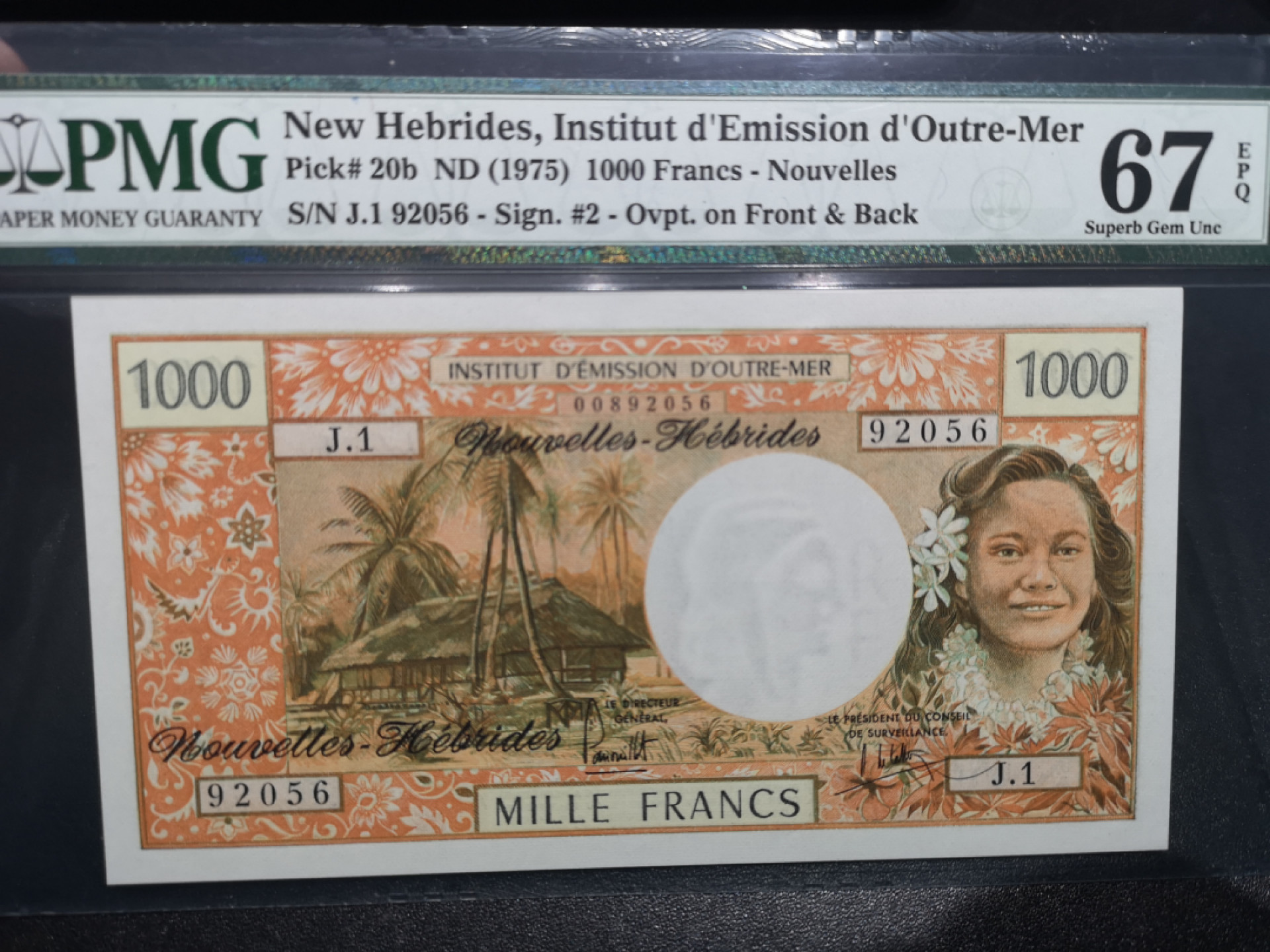 《外钞收藏家》第一百四十六期拍卖-超百件大拍场（本期106件） 1975年新赫布里底群岛1000法郎 PMG67