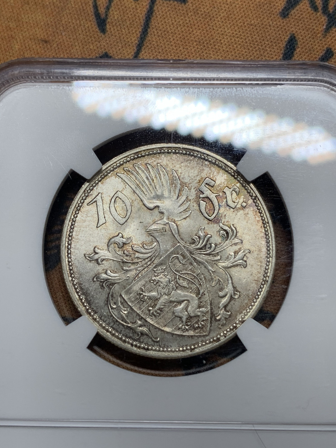 《竞宝斋》钱币微拍-第14场-本周日，周一2场连拍（全场顺丰包邮） NGC-MS63 卢森堡 1929年 夏洛特 10法郎 原光带彩 可以收藏