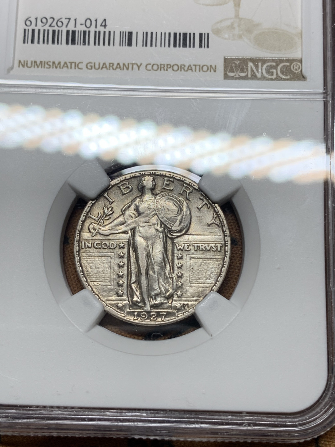 《竞宝斋》钱币微拍-第14场-本周日，周一2场连拍（全场顺丰包邮） NGC-XF45 美国 1927年 站人版 25分 银币 带光好品 低评