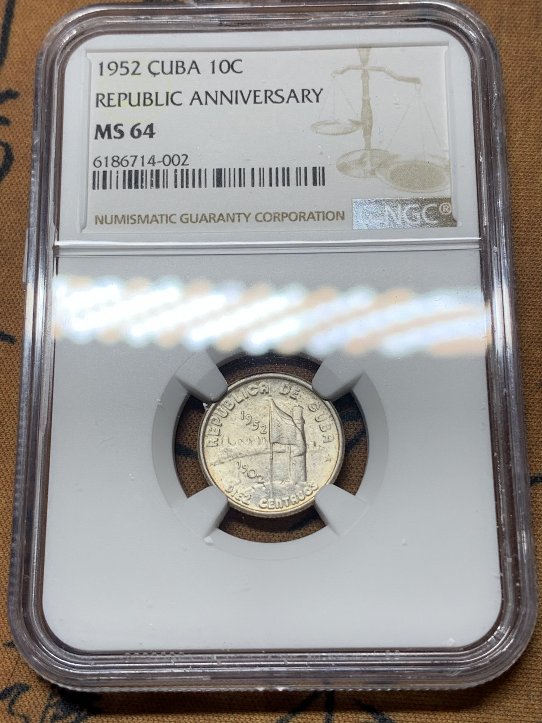 《竞宝斋》钱币微拍-第14场-本周日，周一2场连拍（全场顺丰包邮） NGC-MS64 古巴 1952年 10分 银币 原光好品 难得