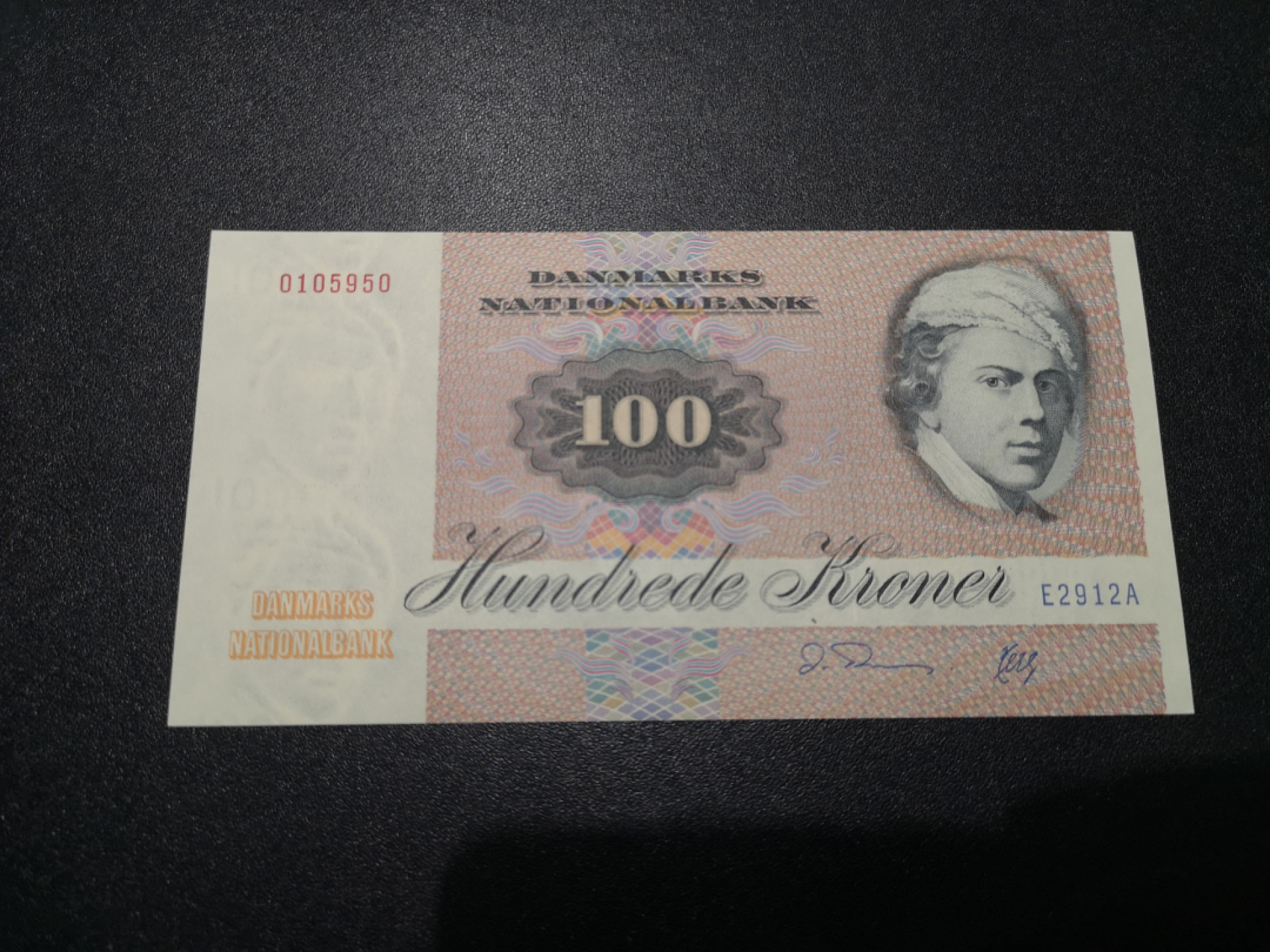 《外钞收藏家》第一百四十七期拍卖连拍第一场（98件） 丹麦动物版100克朗 全新UNC