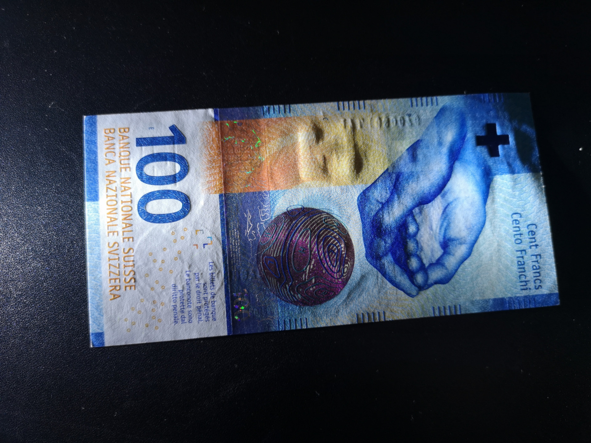 《外钞收藏家》第一百四十七期拍卖连拍第一场（98件） 2017年瑞士手版100法郎 全新UNC