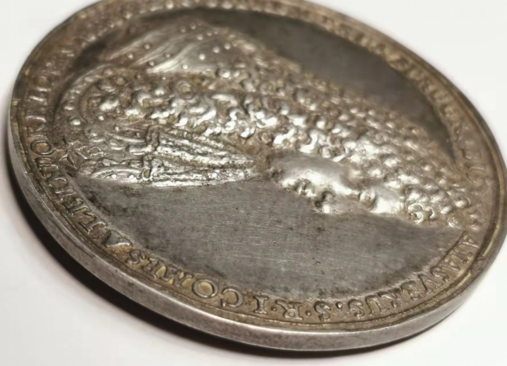 凡希社世界钱币微拍第一百七十八期 稀！十七世纪普雷斯堡国王与王后纪念大银章AU 直径54mm 51.28克