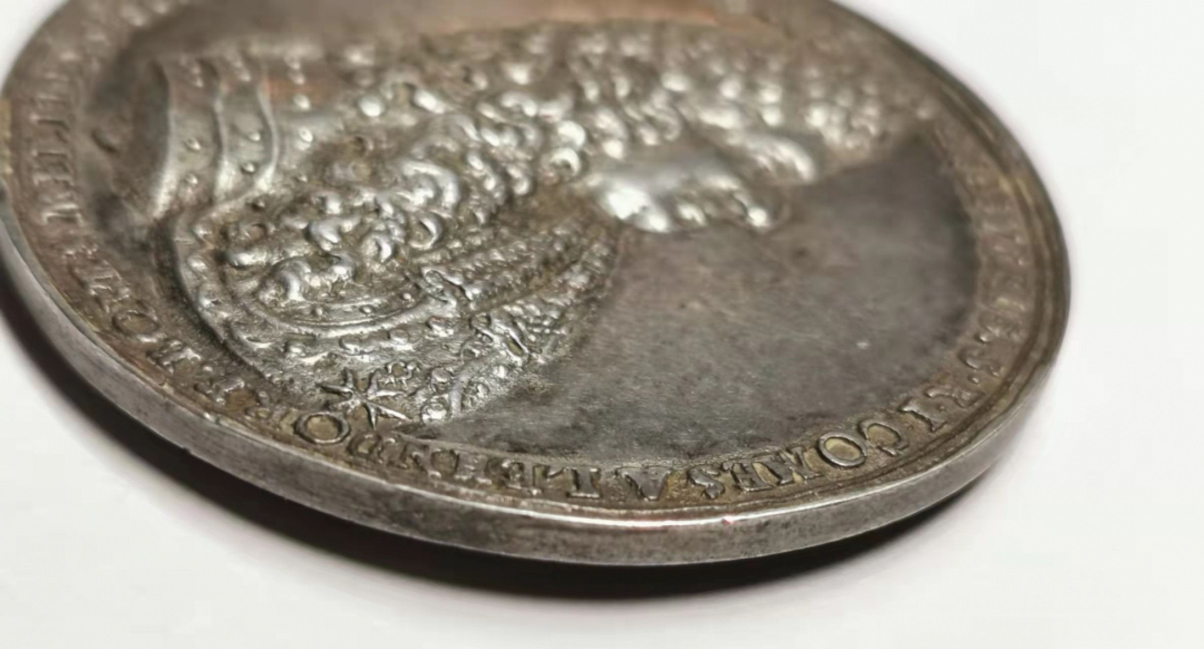 凡希社世界钱币微拍第一百七十八期 稀！十七世纪普雷斯堡国王与王后纪念大银章AU 直径54mm 51.28克