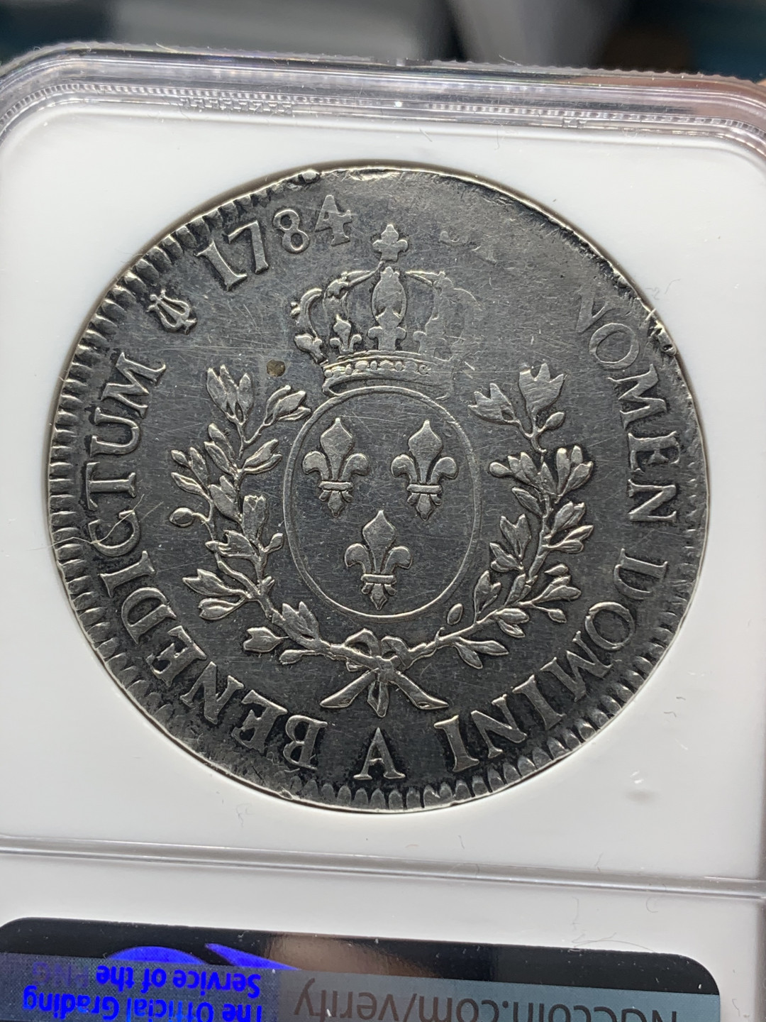 《竞宝斋》钱币微拍-第15场-本周日，周一2场连拍（全场顺丰包邮） NGC-XF 法国 1784-A年 路易十六 老埃居 大银币 有减重痕这个品种里常见