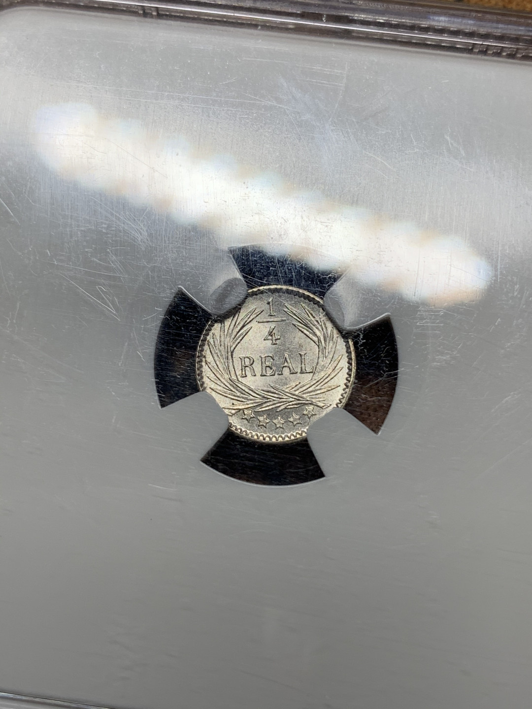 《竞宝斋》钱币微拍-第15场-本周日，周一2场连拍（全场顺丰包邮） 1894 危地马拉 1/4R 亚军分 危地马拉（危地马拉共和国）位于中美洲西北部，37座火山其中四座是活火山。亚军分适合自藏 