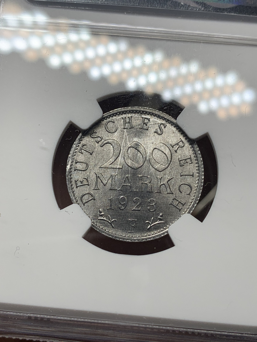 《竞宝斋》钱币微拍-第15场-本周日，周一2场连拍（全场顺丰包邮） NGC MS64 德国魏玛 1923年 200马克 F厂符腾堡