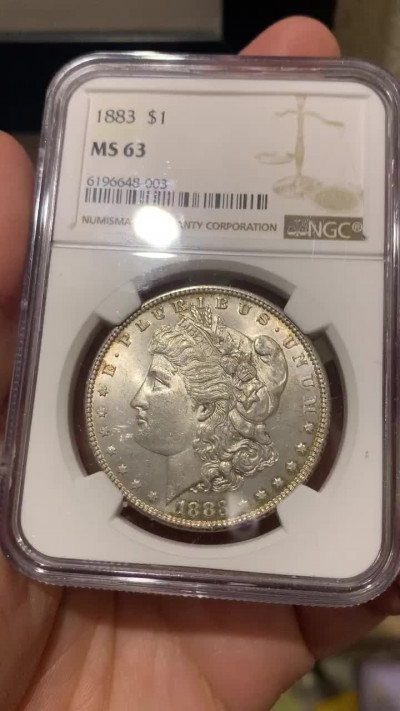 《竞宝斋》钱币微拍-第15场-本周日，周一2场连拍（全场顺丰包邮） NGC-MS63 美国 1883 年 摩根 银币 细节很好 光度十足