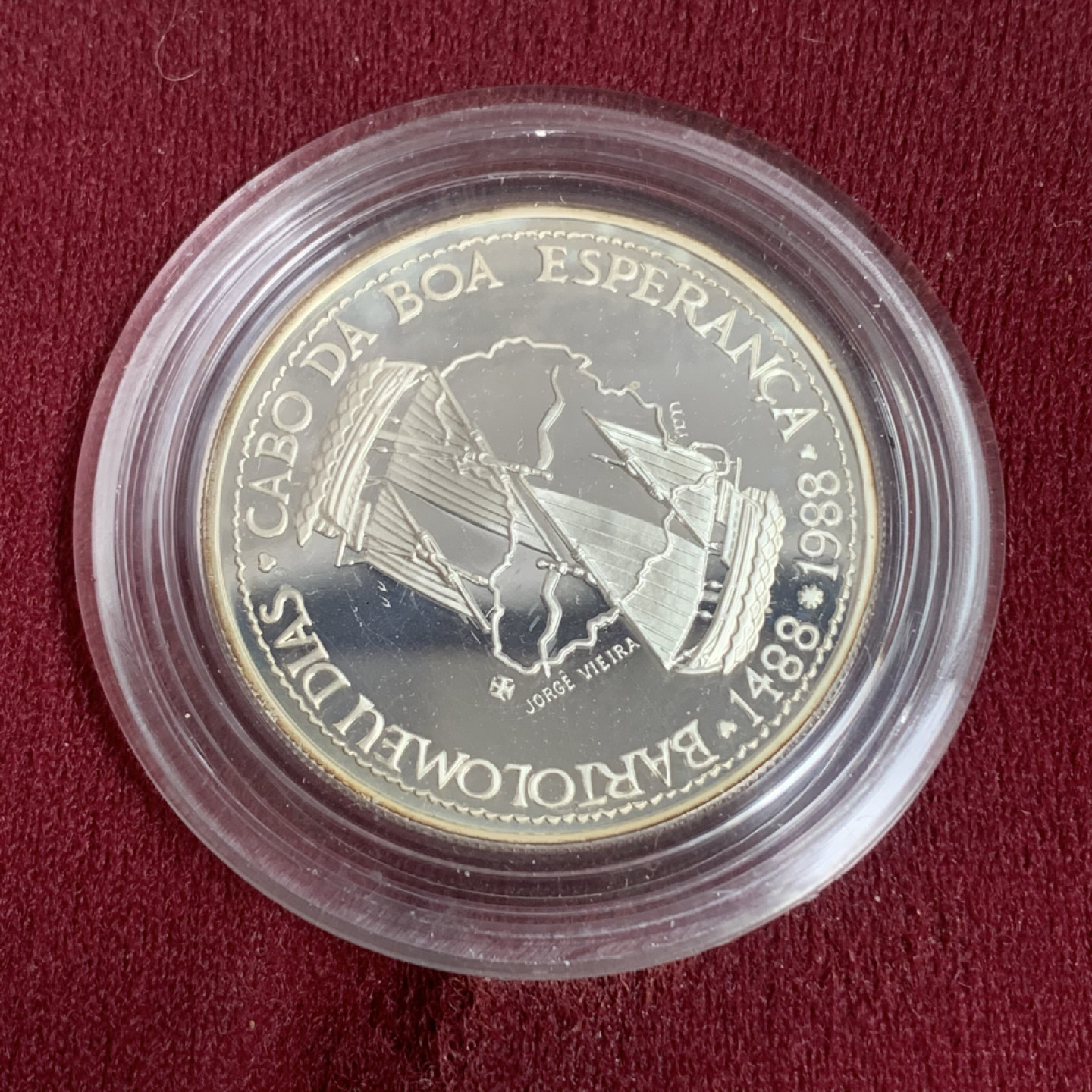 《竞宝斋》钱币微拍-第15场-本周日，周一2场连拍（全场顺丰包邮） 原盒证书 葡萄牙1987年 大航海 100ESC 精铸银币 925银 完美状态