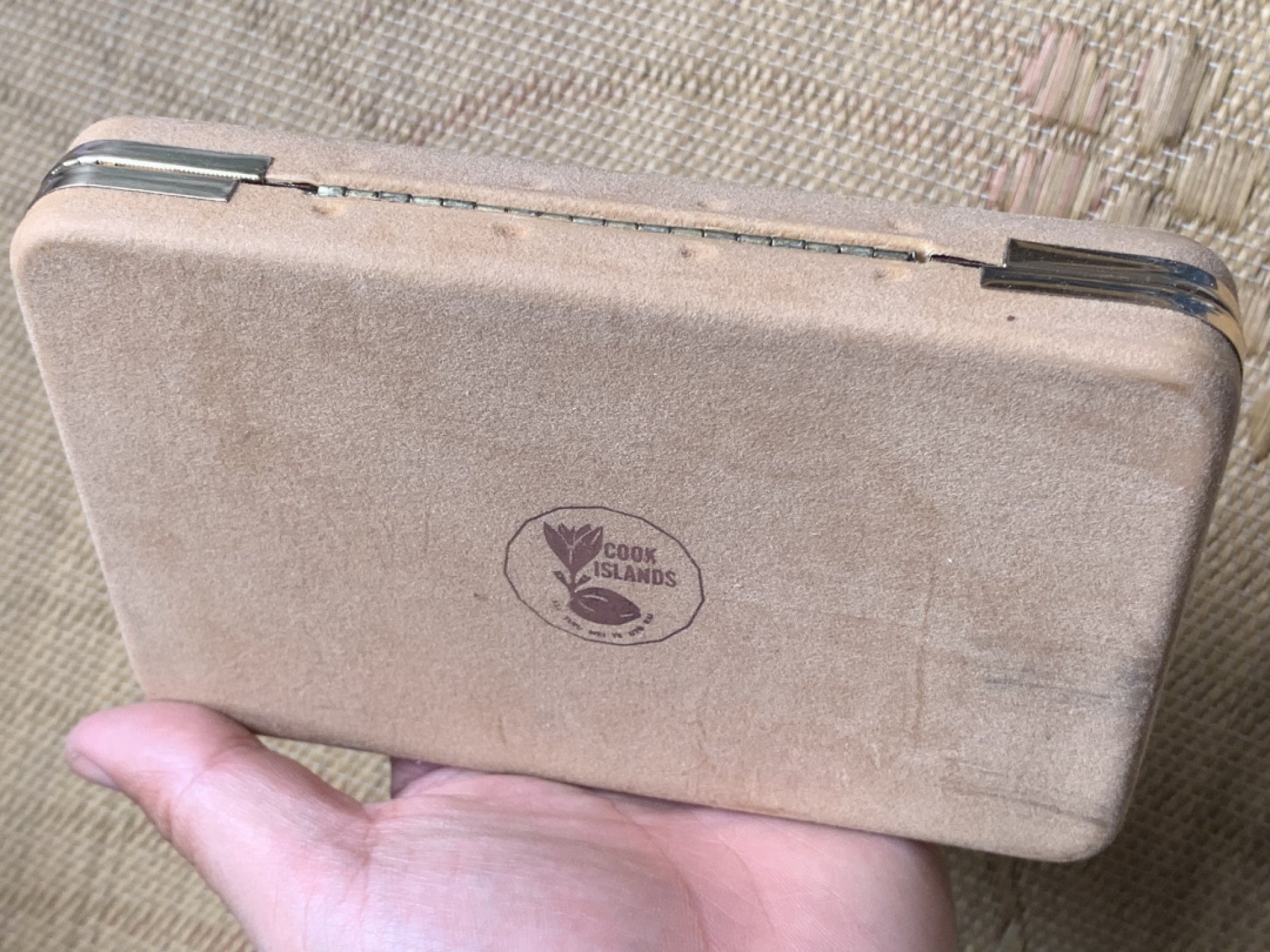 《竞宝斋》钱币微拍-第15场-本周日，周一2场连拍（全场顺丰包邮） 原盒 库克群岛1974年2.5元/7.5元一对 27.35克+33.85克 925银 完美状态