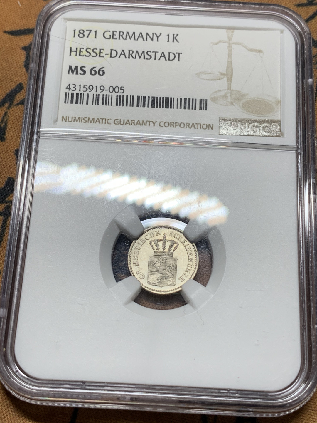《竞宝斋》钱币微拍-第15场-本周日，周一2场连拍（全场顺丰包邮） NGC MS66德国黑森1871年1克鲁泽小邦国完美品