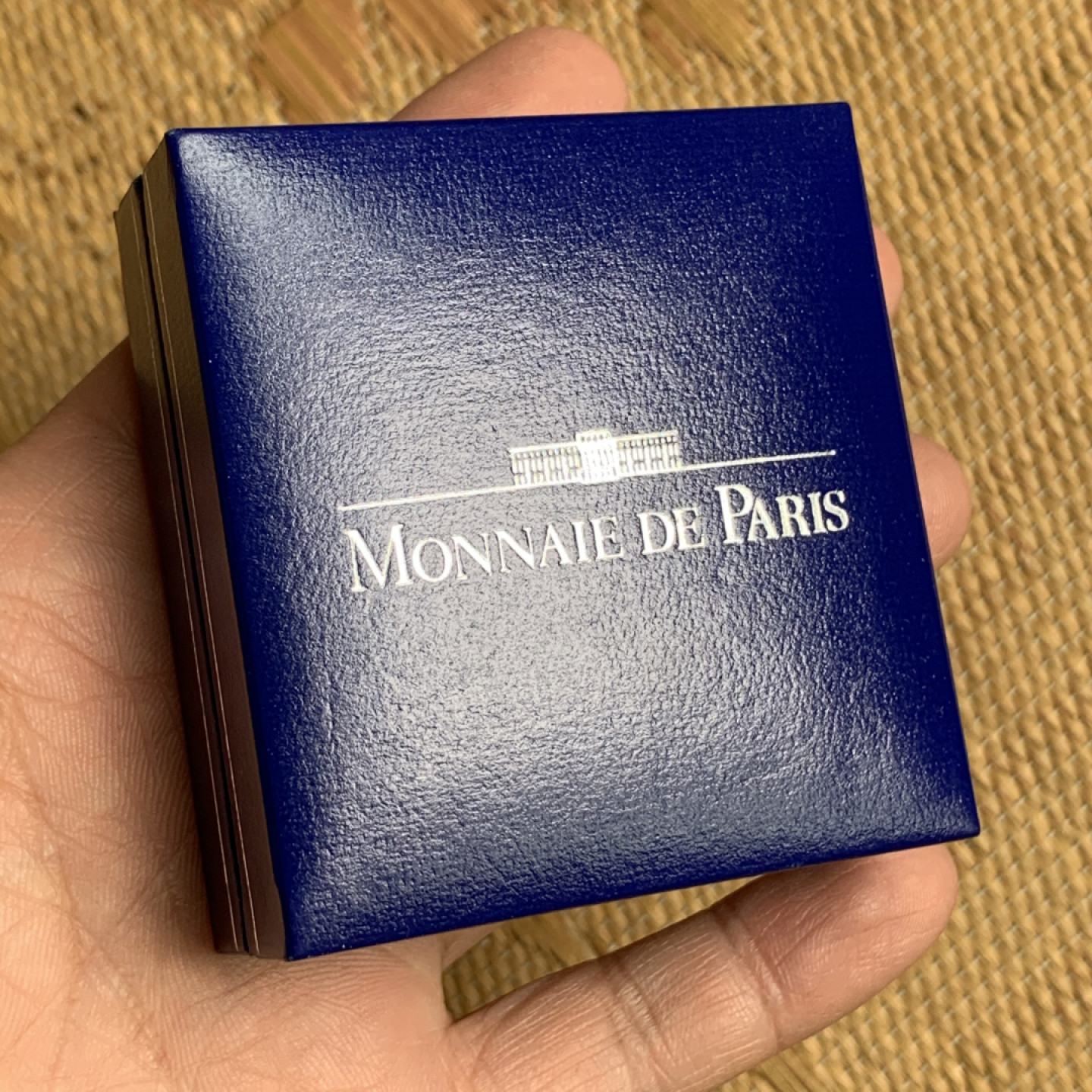 《竞宝斋》钱币微拍-第15场-本周日，周一2场连拍（全场顺丰包邮） 原盒证书 法国1997年 里斯本贝伦塔  100法郎/15埃古 精制大银币 22.2克 90%银