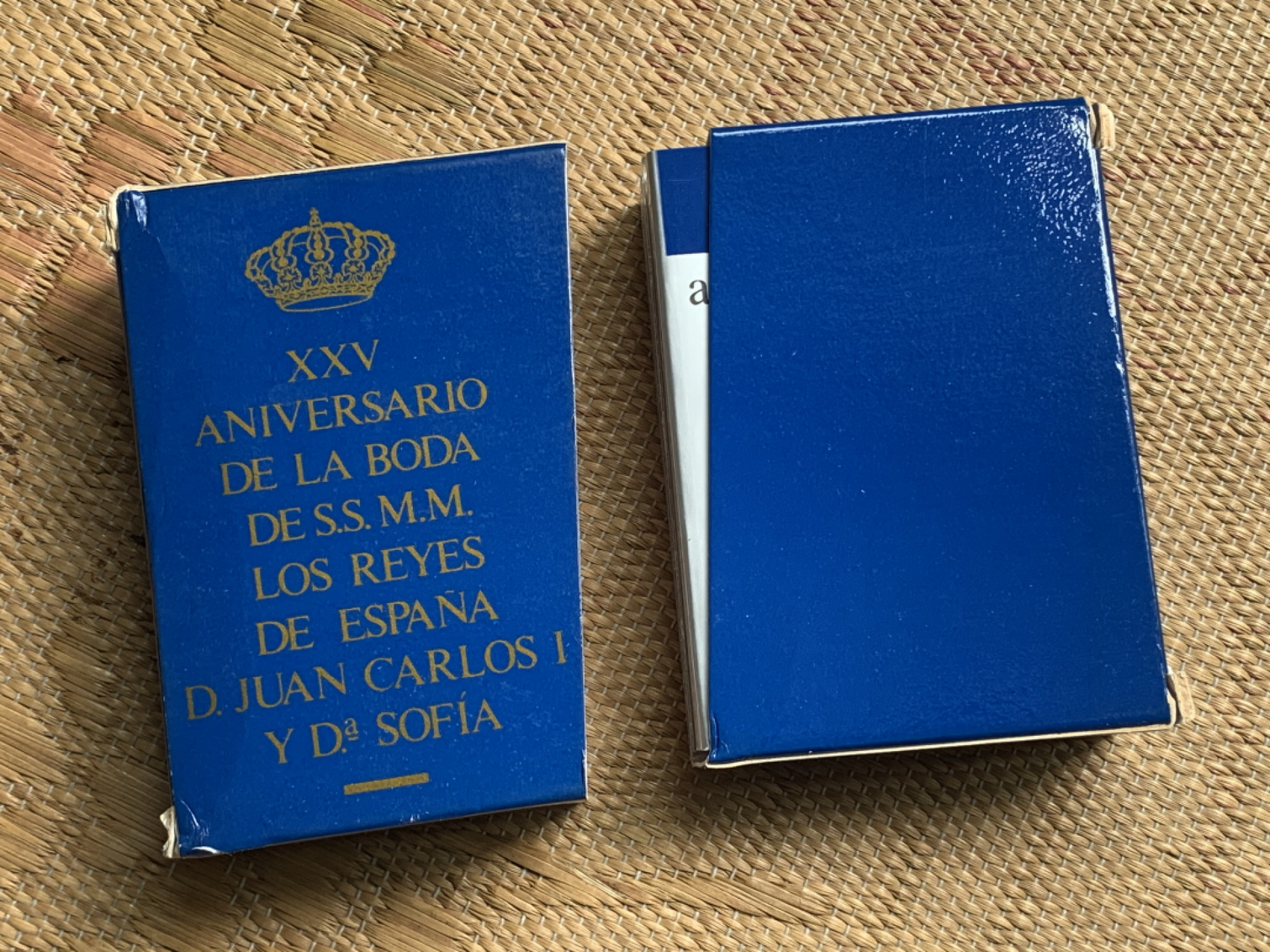 《竞宝斋》钱币微拍-第15场-本周日，周一2场连拍（全场顺丰包邮） 原盒证书 西班牙1987年 6枚套 样币和章 其中2枚是925银币 少见