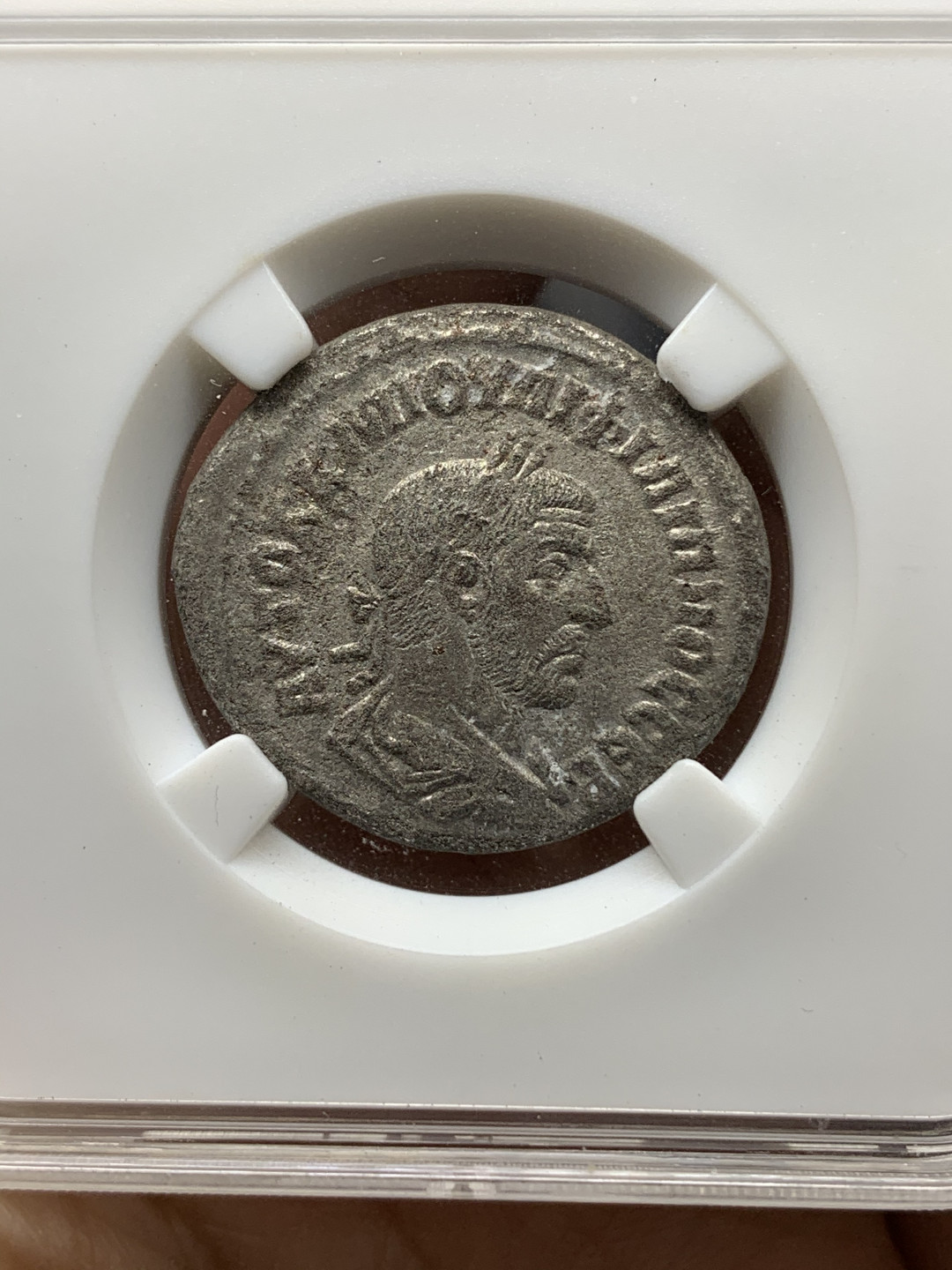 《竞宝斋》钱币微拍-第15场-本周日，周一2场连拍（全场顺丰包邮） 众诚详评 古罗马 叙利亚行省菲利普一世 4德拉克马 大银币一枚