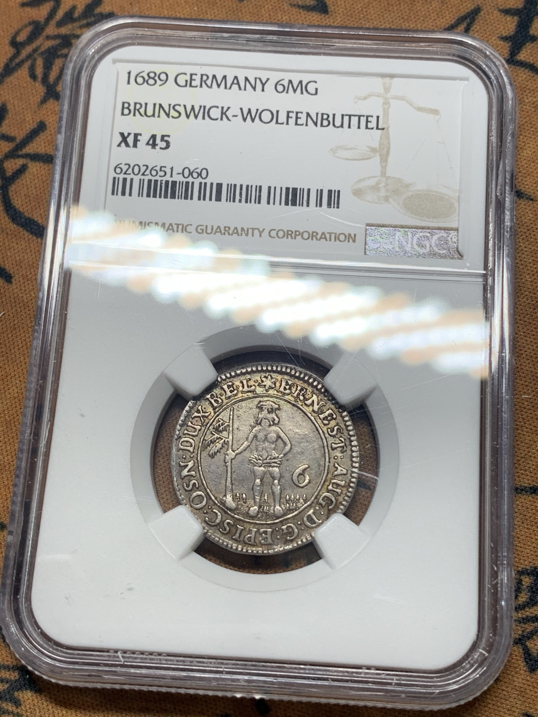 《竞宝斋》钱币微拍-第15场-本周日，周一2场连拍（全场顺丰包邮） 亚军 NGC-XF45 德国布伦瑞克 1689年 野人 6M 银币 带彩好品 比主币少见很多