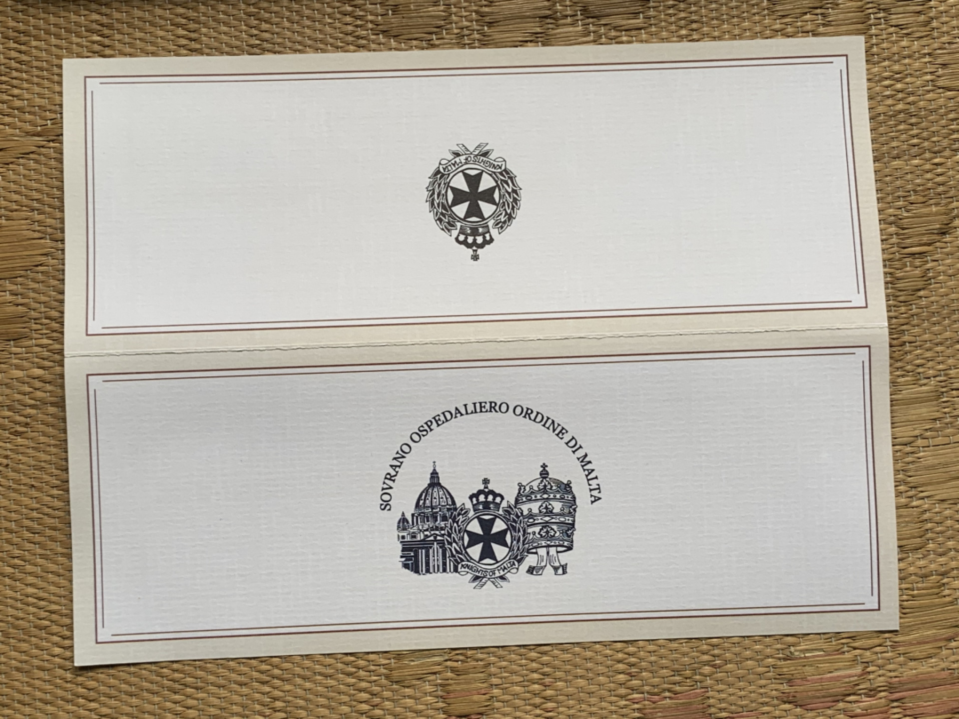 《竞宝斋》钱币微拍-第15场-本周日，周一2场连拍（全场顺丰包邮） 原盒证书 马耳他2005年 25/50/100/200里拉 1/4盎司到2盎司精制教皇纪念币 1盎司镀金 完美状态