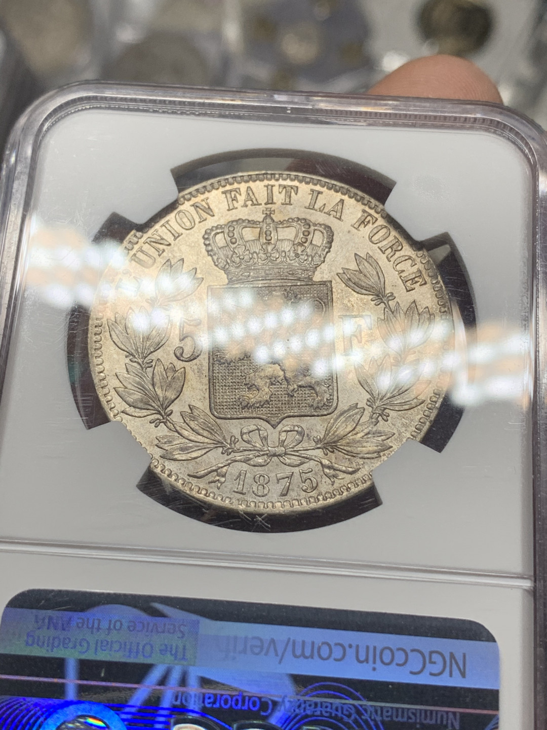 《竞宝斋》钱币微拍-第15场-本周日，周一2场连拍（全场顺丰包邮） NGC-AU58  1875 状态极佳的 比利时 5法郎 银币 底光 高点皆在