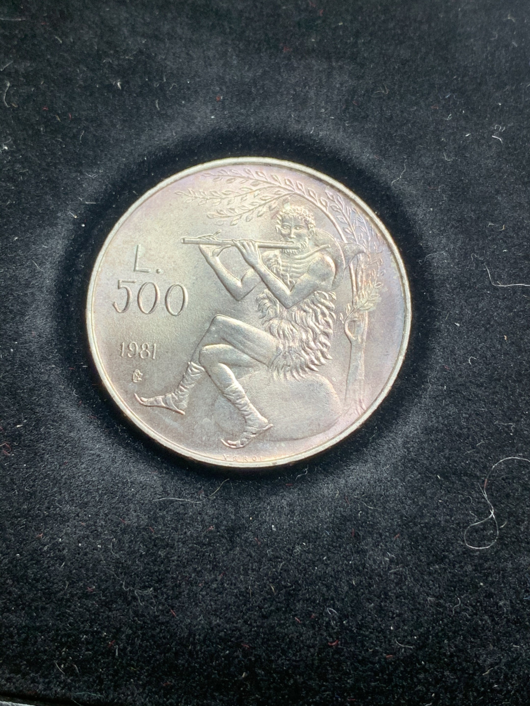 《竞宝斋》钱币微拍-第15场-本周日，周一2场连拍（全场顺丰包邮） 原盒证书 圣马力诺1981年 500/500/1000里拉 维吉尔逝世200周年纪念 银币 总重量36.6克 83.5%银