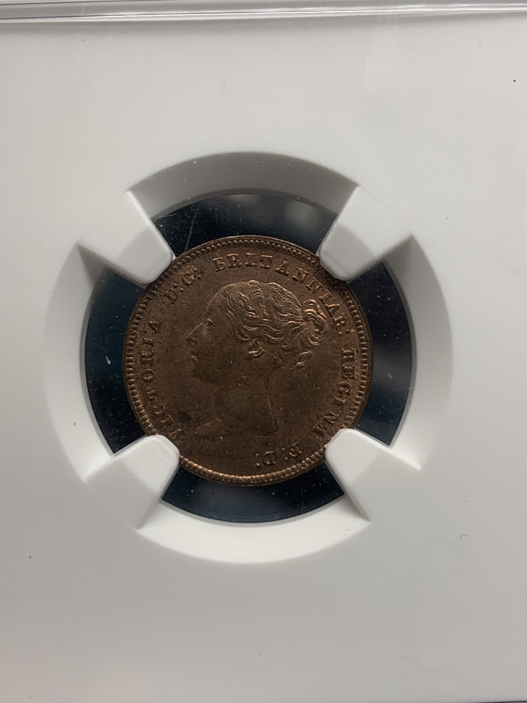 《竞宝斋》钱币微拍-第16场-本周日，周一2场连拍（全场顺丰包邮） NGC-MS63 英国 1844年 维多利亚1/2法新铜币 难得RB状态 