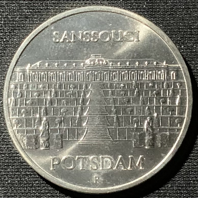 紫瑗钱币——第159期拍卖 民主德国 1986年波茨坦 无忧宫 5马克 纪念币