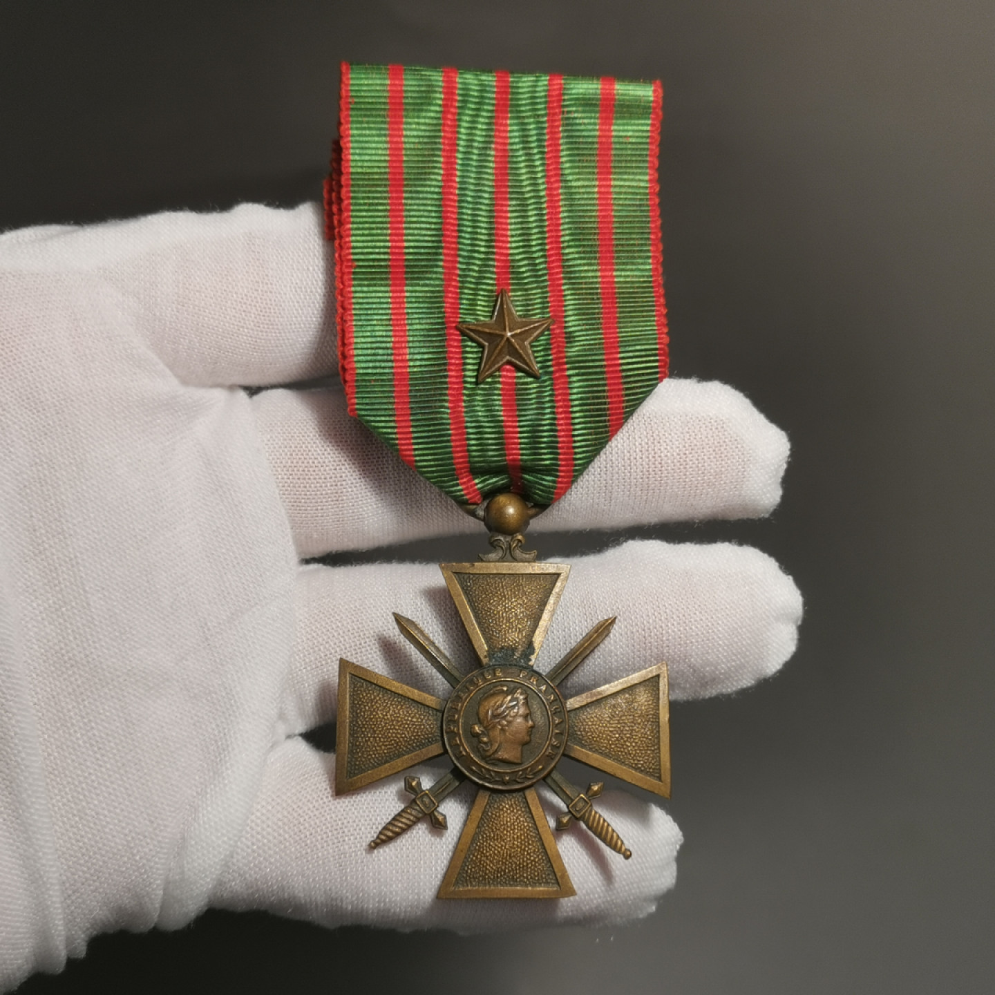 世界勋奖徽章第1期拍卖 法国一战战争十字现在