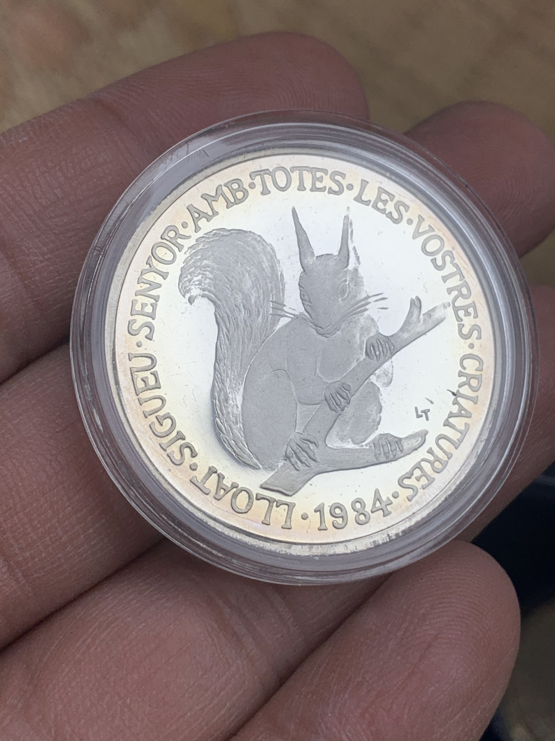 《竞宝斋》钱币微拍-第16场-本周日，周一2场连拍（全场顺丰包邮） 安道尔1984年原盒装双色动物3枚套