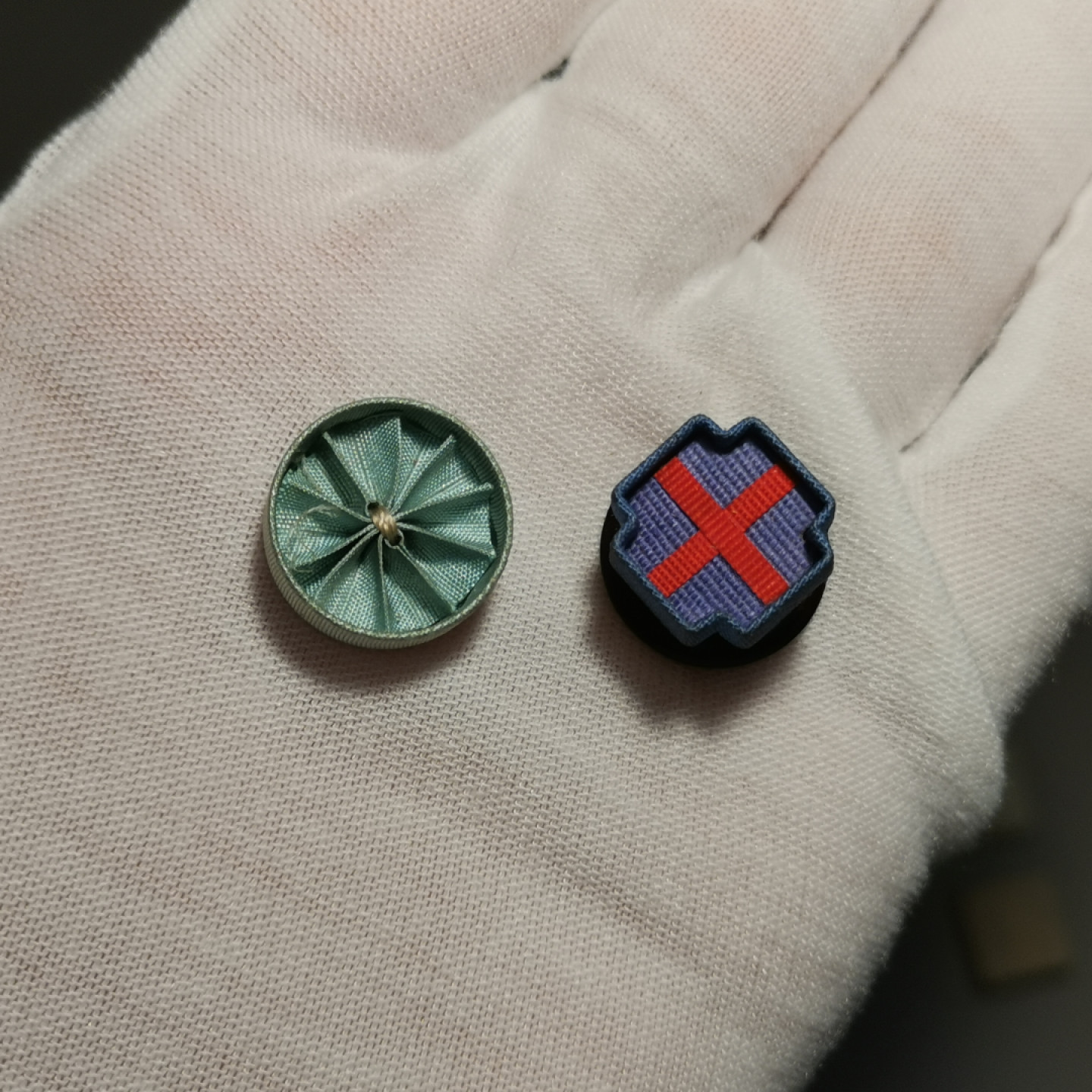 世界勋奖徽章第1期拍卖 赤十字社银质终身社员章