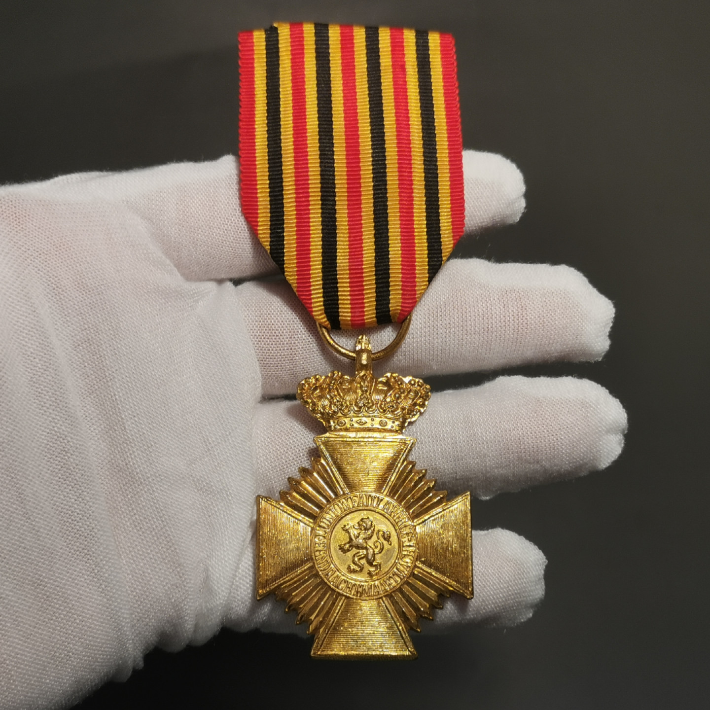 世界勋奖徽章第1期拍卖 比利时军事十字勋章