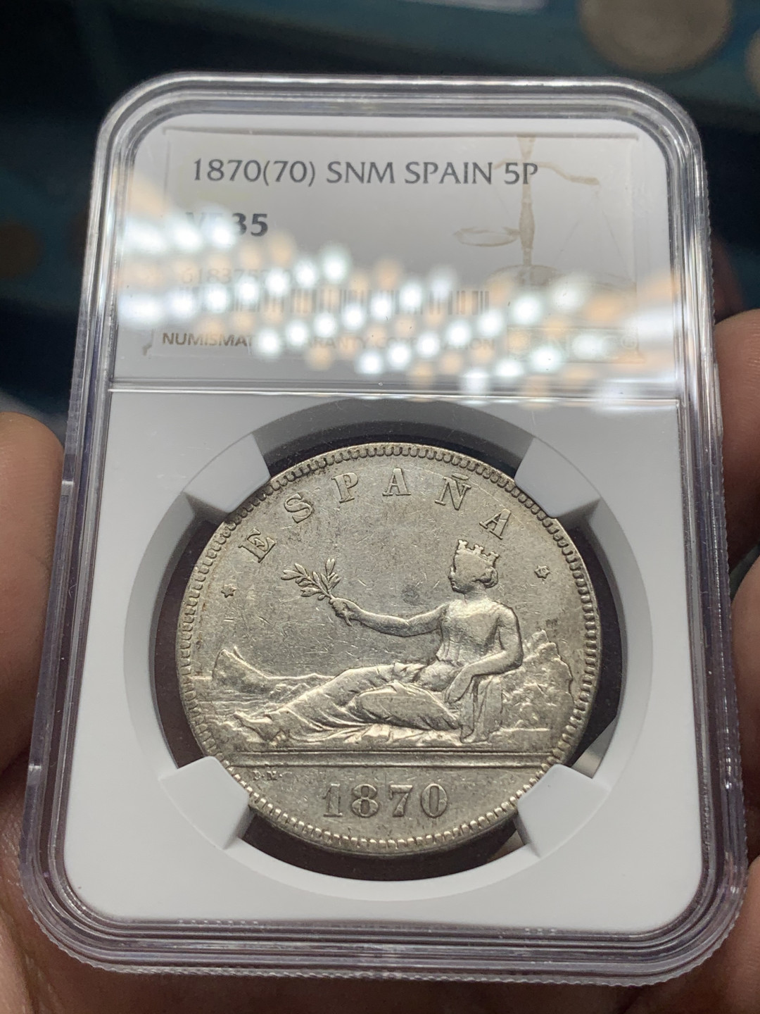 《竞宝斋》钱币微拍-第16场-本周日，周一2场连拍（全场顺丰包邮） NGC-VF35 西班牙拿花1870年5比塞塔，满银光！实物上手效果极好，明显低评
