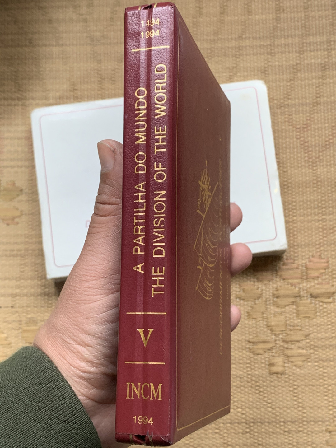 《竞宝斋》钱币微拍-第16场-本周日，周一2场连拍（全场顺丰包邮） 葡萄牙探索发现系列1994年原装精制大银4枚套 银币重106克