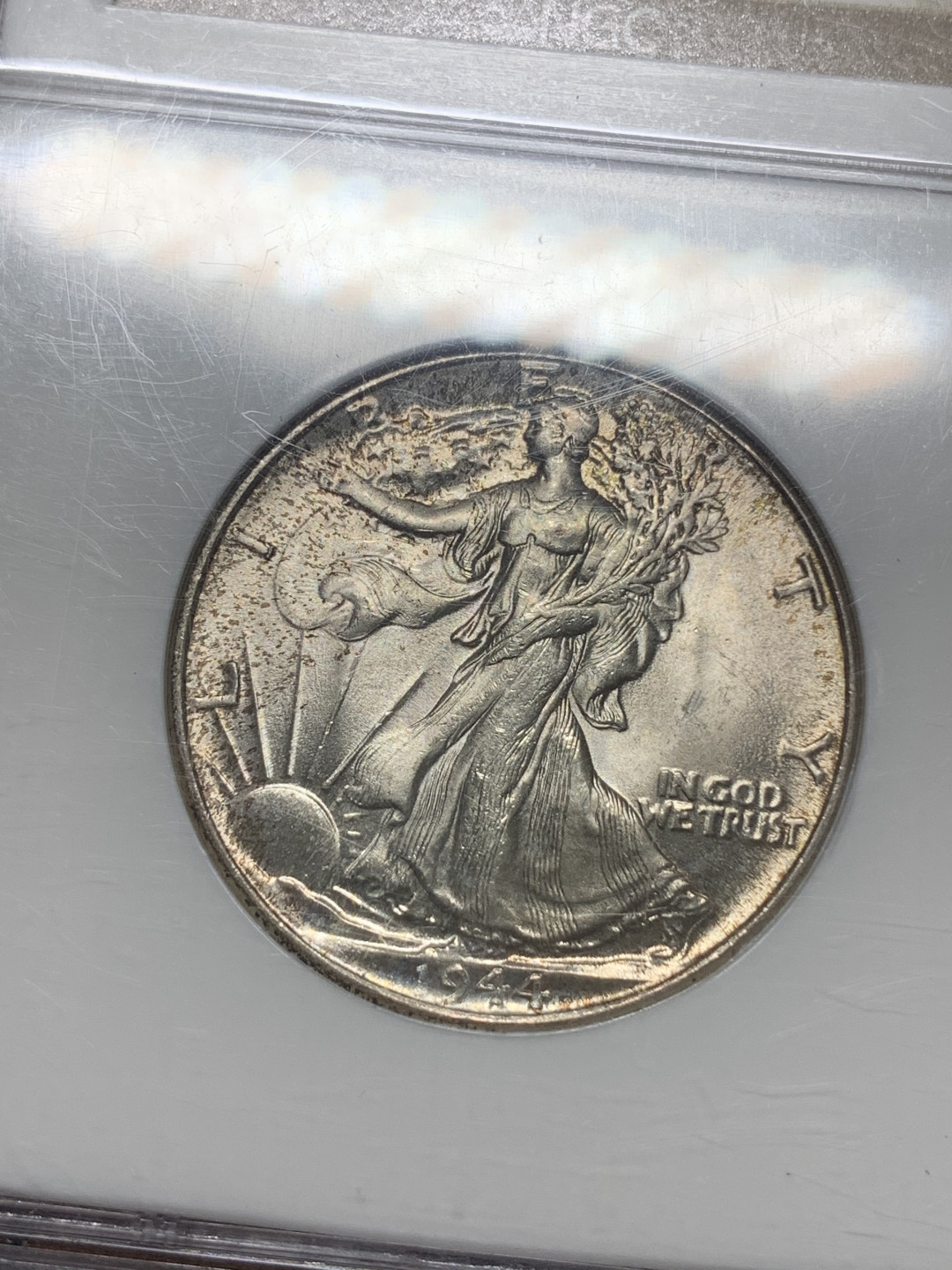 《竞宝斋》钱币微拍-第16场-本周日，周一2场连拍（全场顺丰包邮） NGC-MS65 美国 1944年 行走女神 50cents 半圆 银币 精选高分