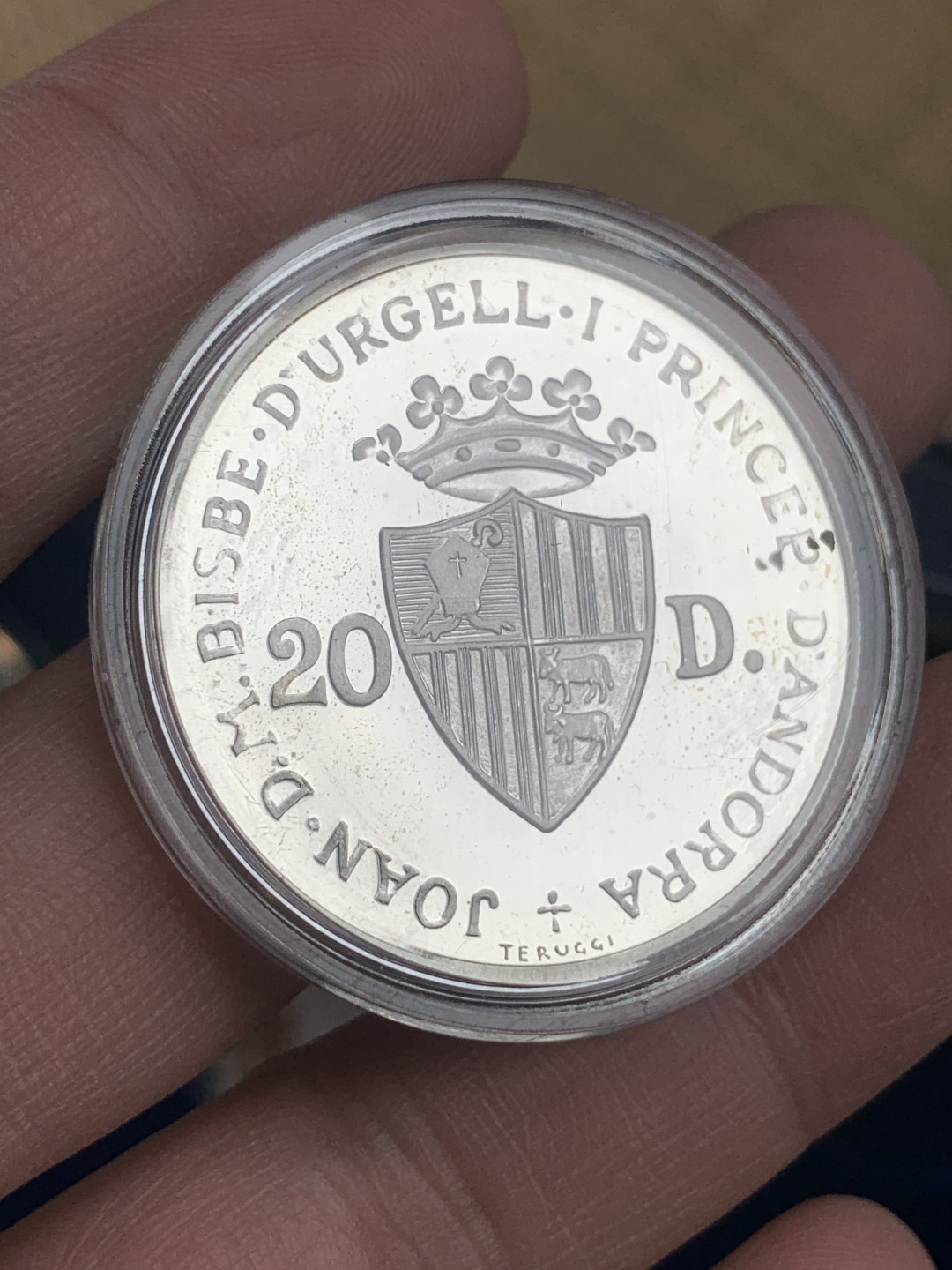 《竞宝斋》钱币微拍-第16场-本周日，周一2场连拍（全场顺丰包邮） 安道尔1984年原盒装双色动物3枚套