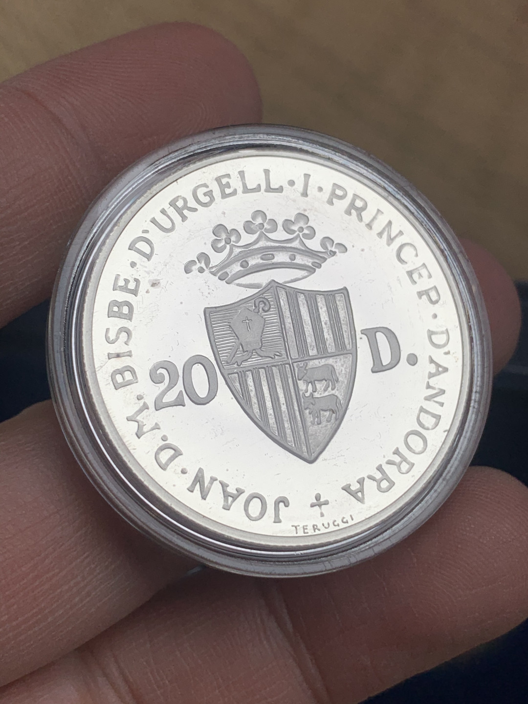 《竞宝斋》钱币微拍-第16场-本周日，周一2场连拍（全场顺丰包邮） 安道尔1984年原盒装双色动物3枚套