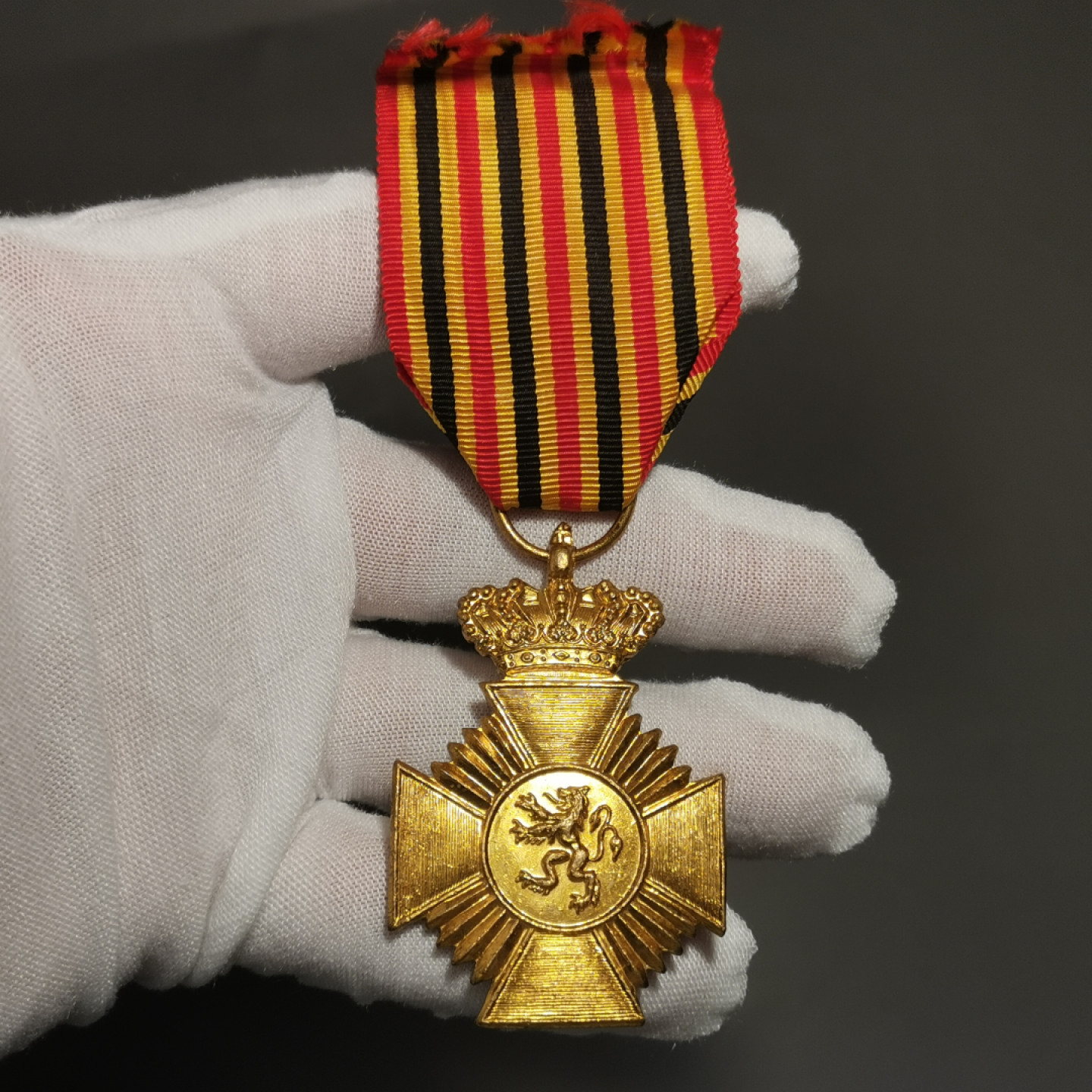 世界勋奖徽章第1期拍卖 比利时军事十字勋章