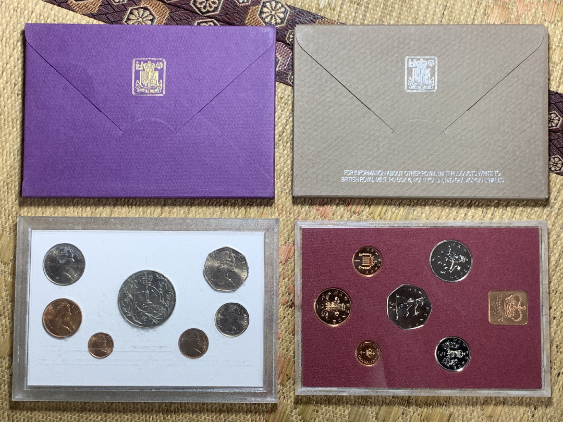 《竞宝斋》钱币微拍-第16场-本周日，周一2场连拍（全场顺丰包邮） 英国 早期 套币 4套一组  状态不错，品见图